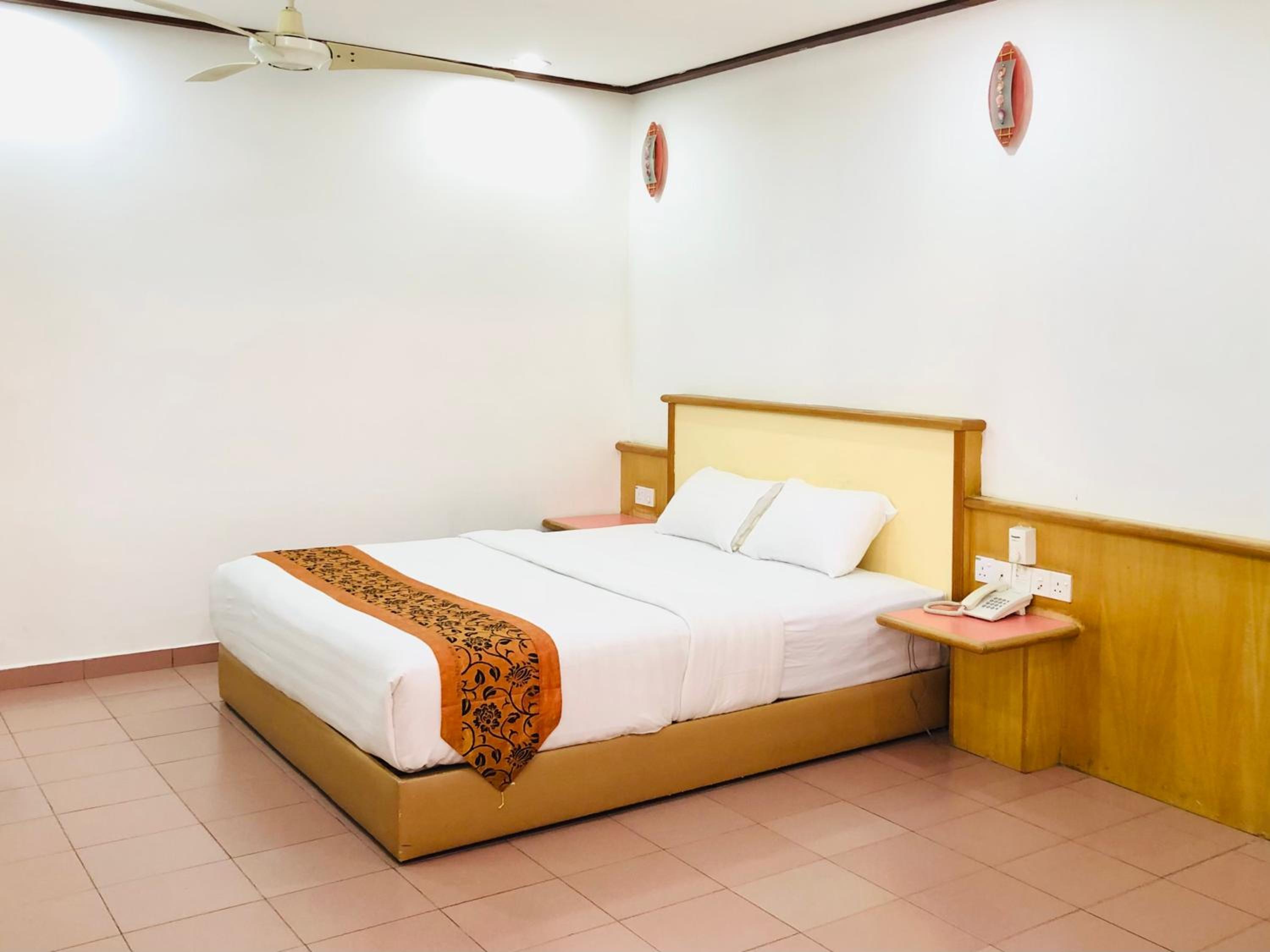 Intan Beach Resort photo 7