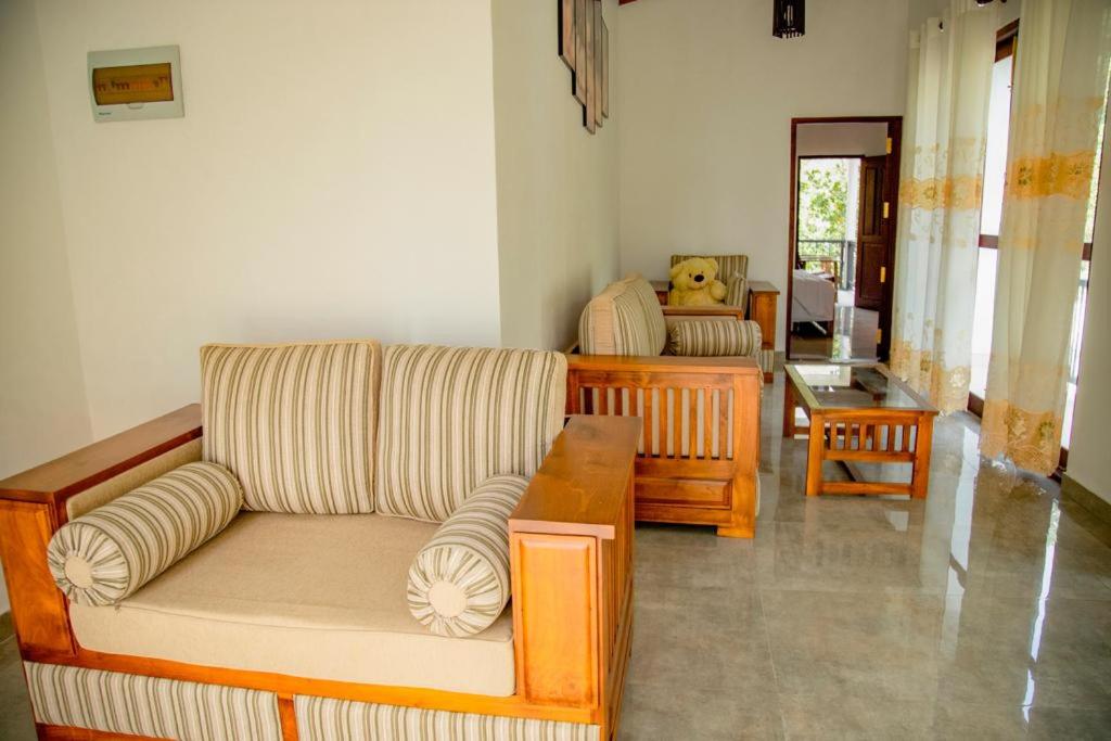 Healand Holiday Bungalow and Restaurant