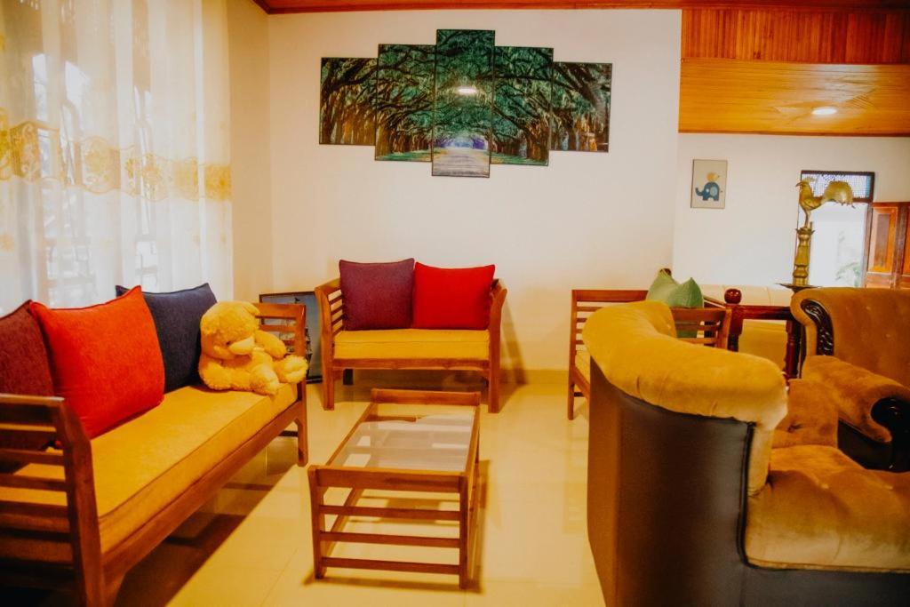 Healand Holiday Bungalow and Restaurant