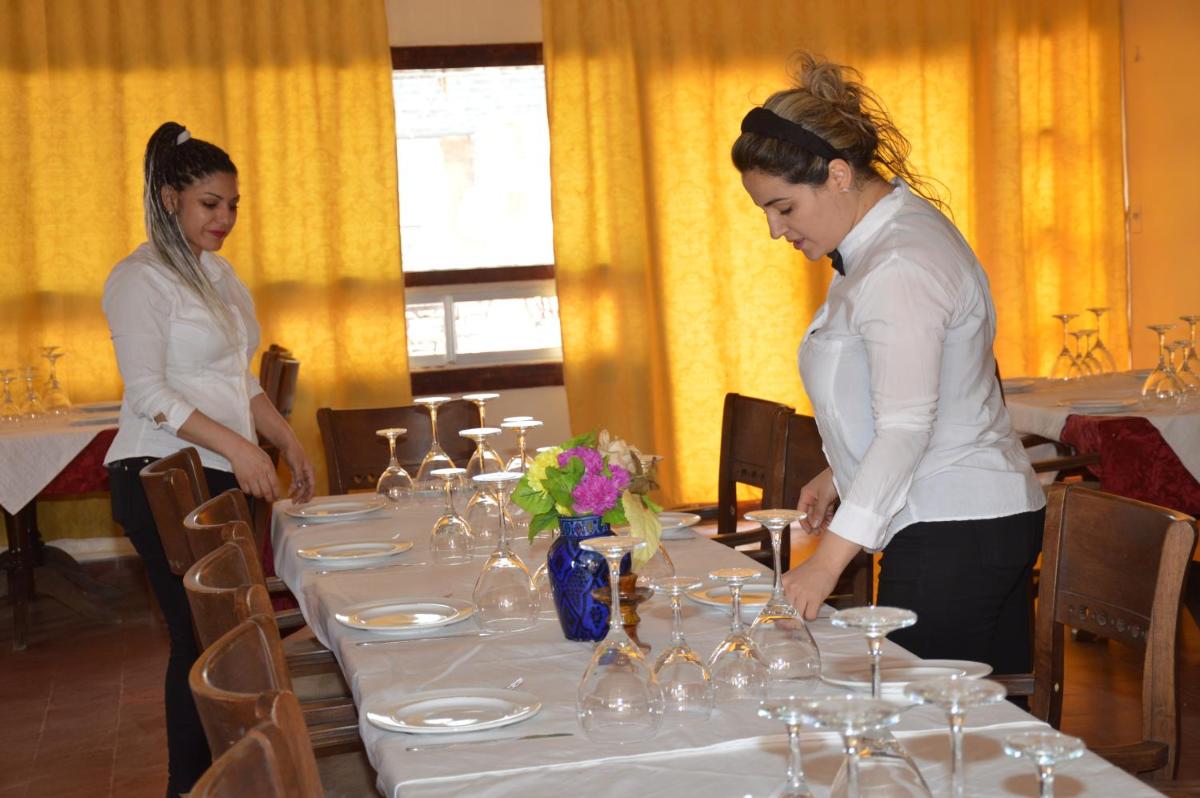 restaurant