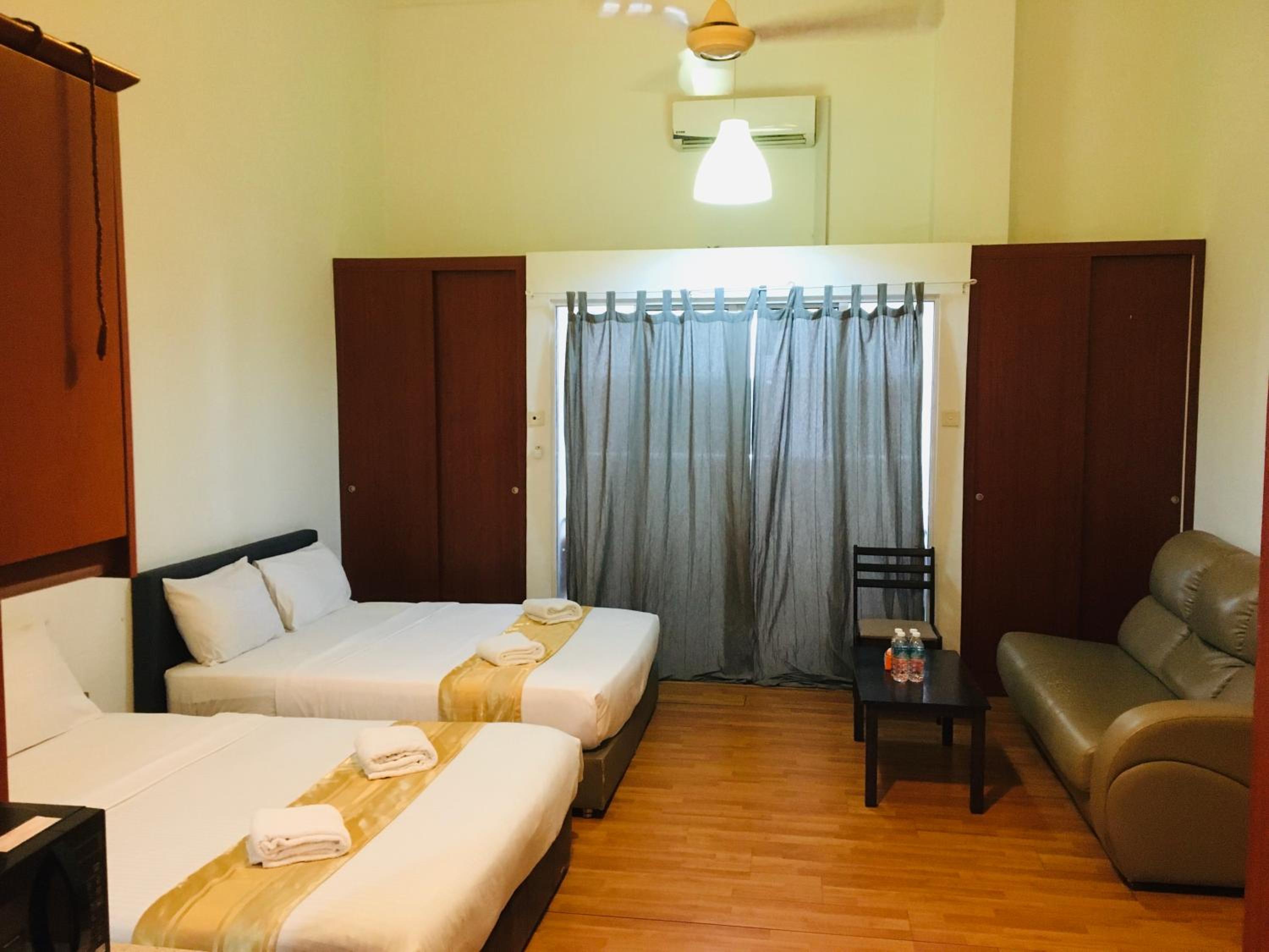Maytower Service Suite - Masjid India