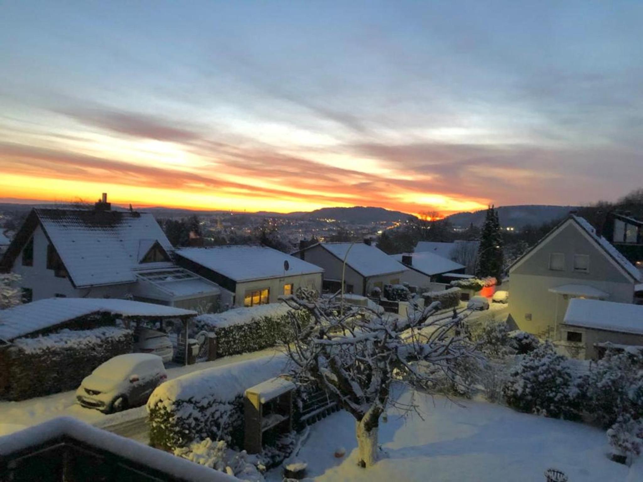 Hennen-Nest - Nähe CISPA St Ingbert und Augenklinik Sulzbach
