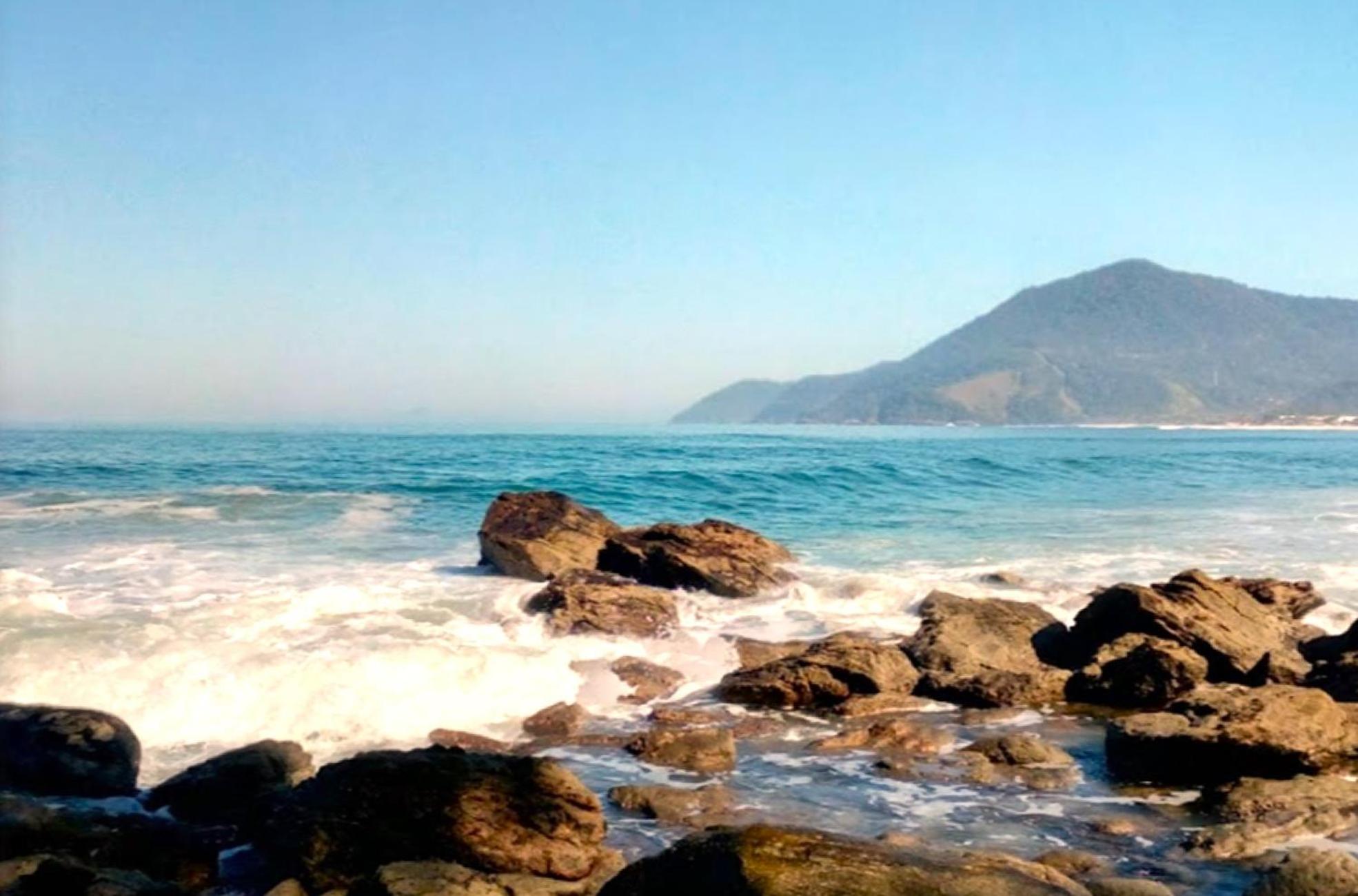 Casa a uma quadra da praia Maresias