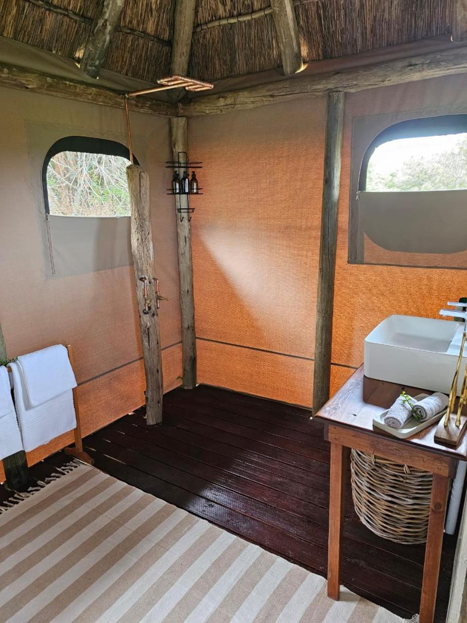 Addo Elephant Safari Lodge - Bellevue Forest Reserve