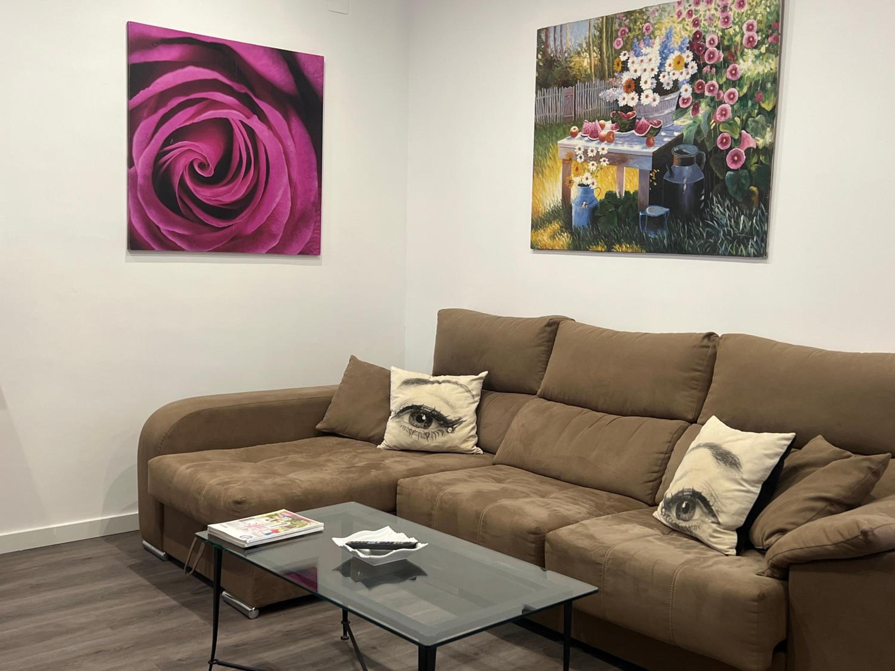 Cozy Apartment Malaga Center near Teatro Cervantes