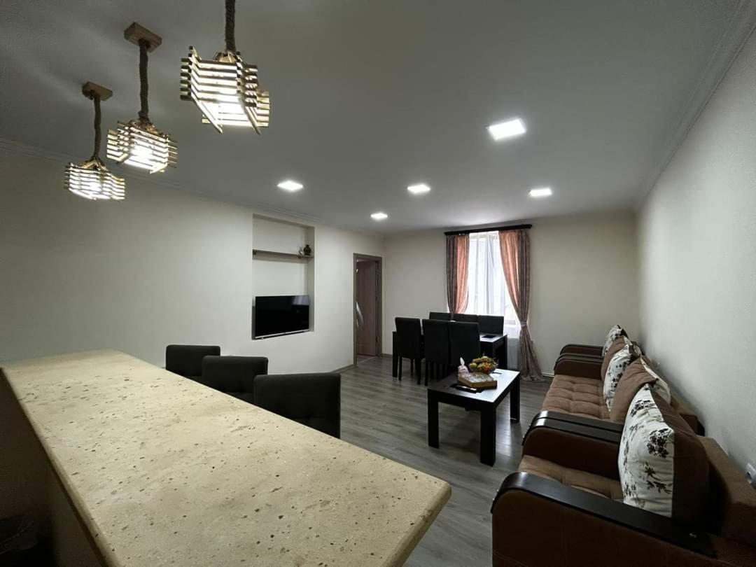 DiliOne Guest House