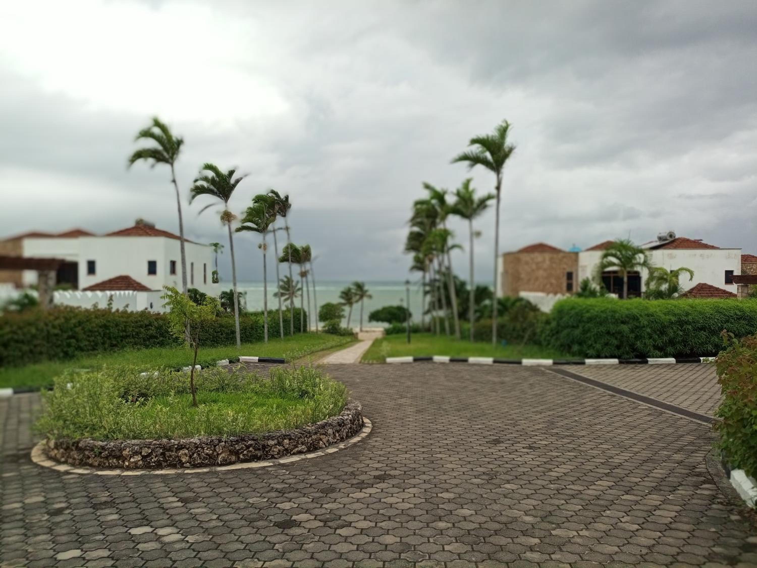 Townhouse Three Bedroom in Kikambala view 5