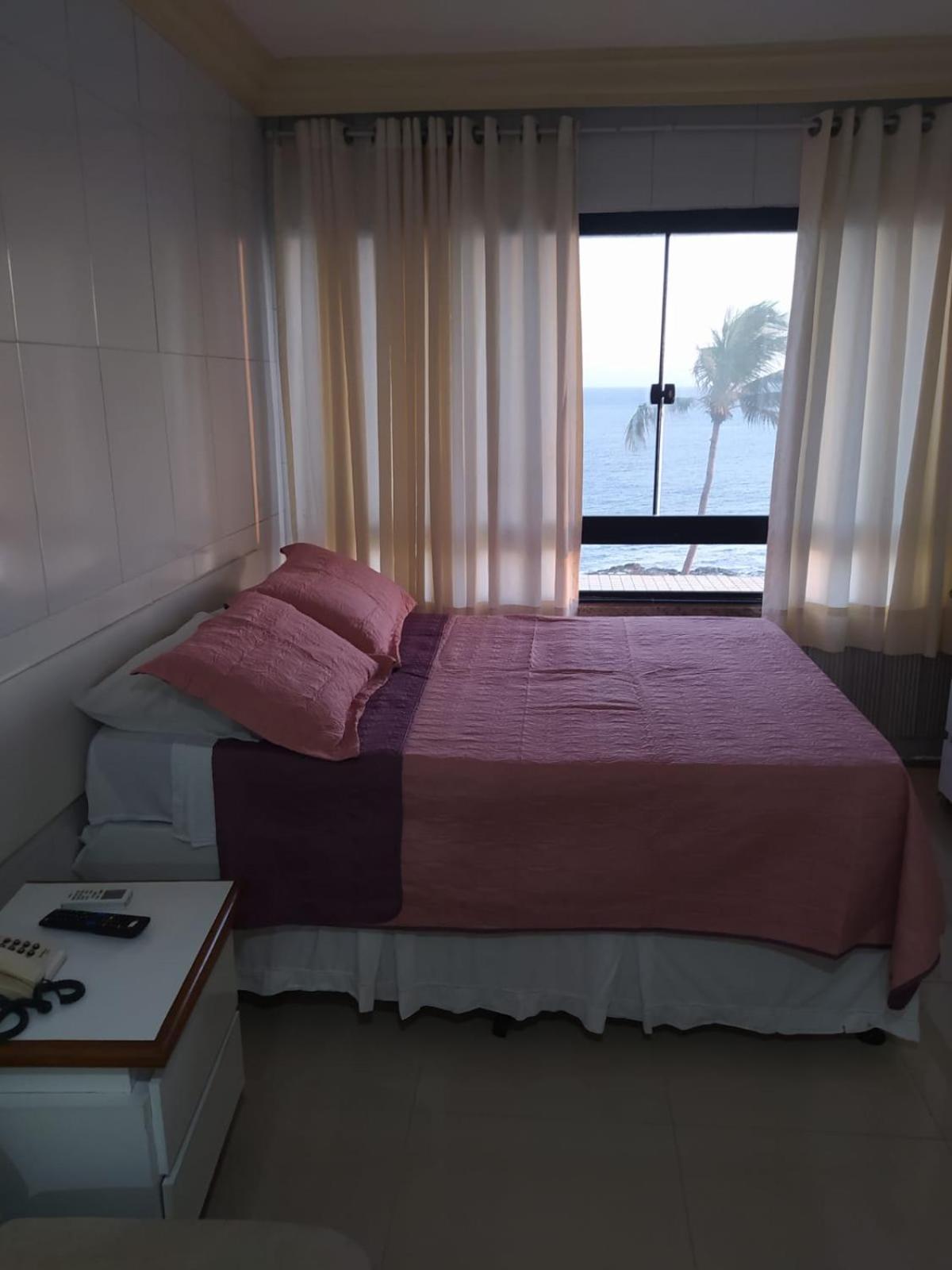 Flat no Farol da Barra