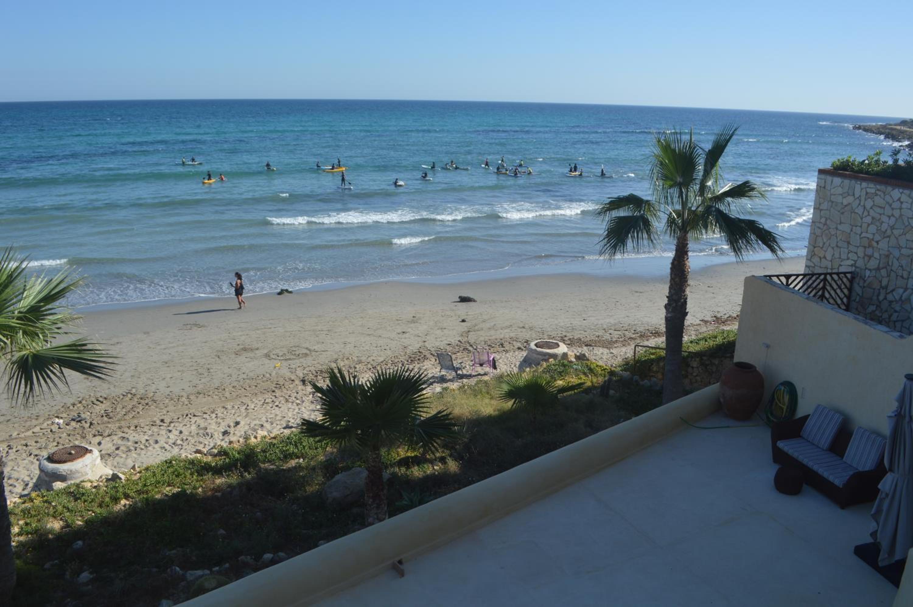 Espectacular Suite Privada a pie de playa y mar en CHALET ROQUETES