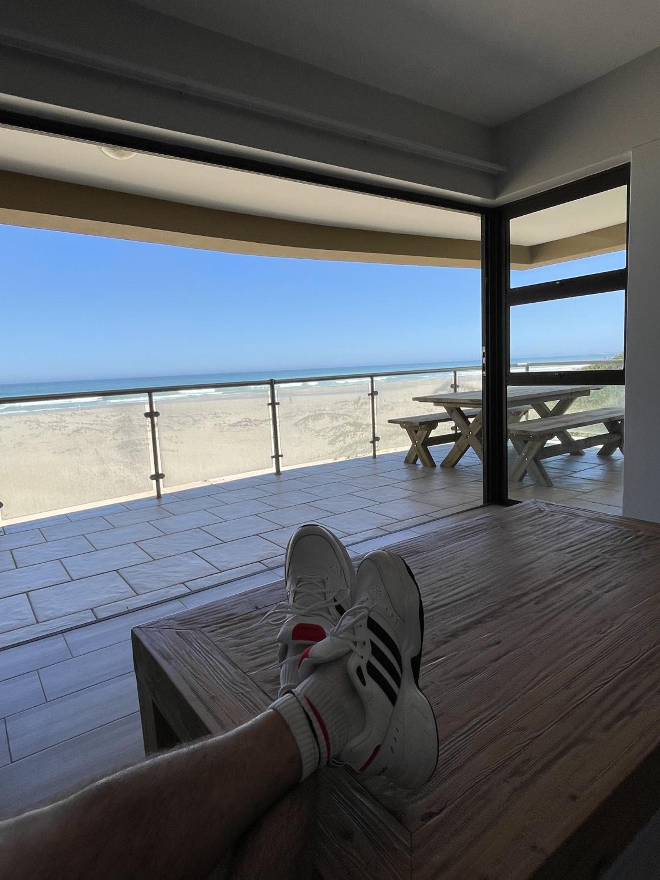 Paradise Beachfront Apartment