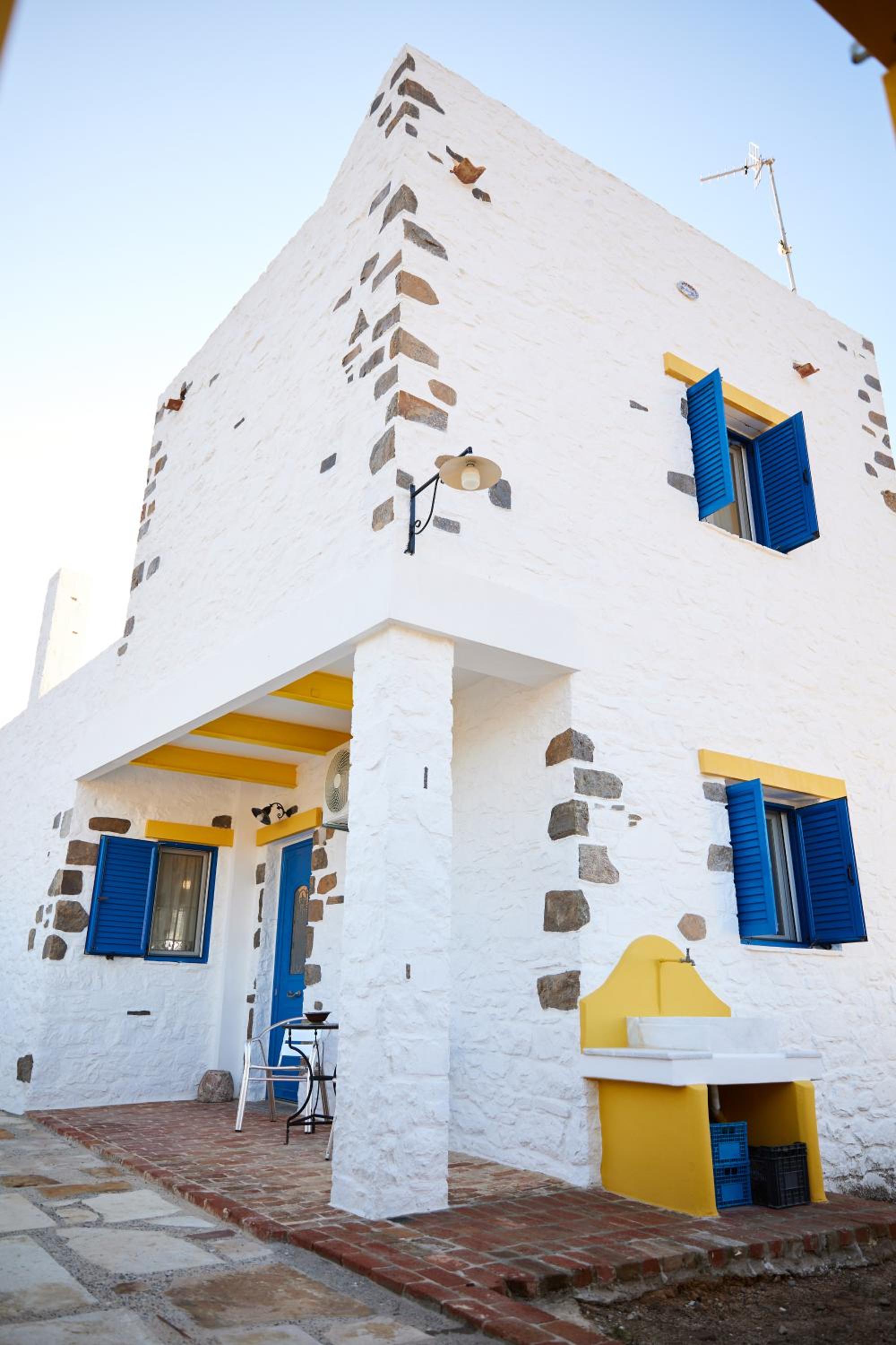 Aspros Pyrgos