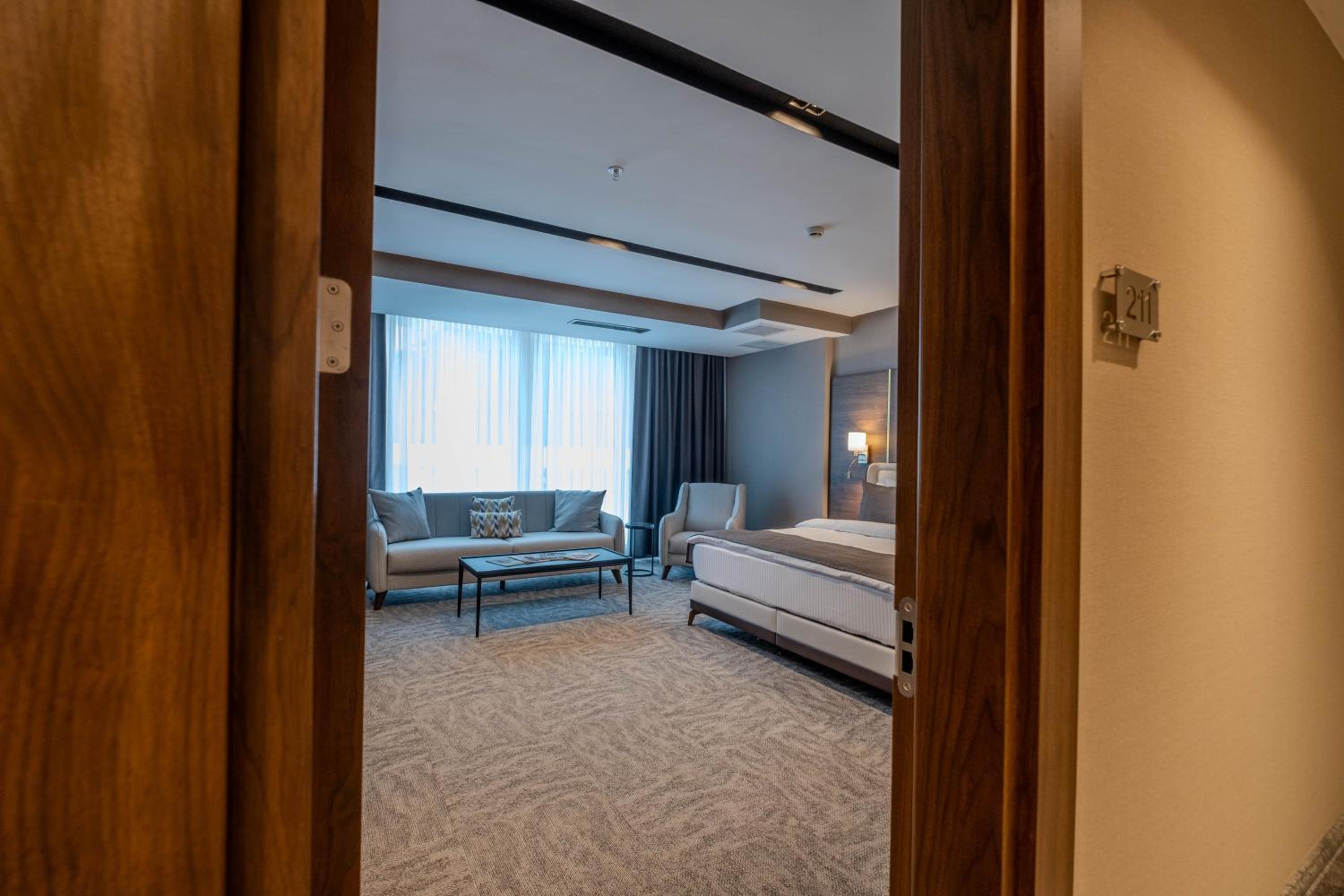 B'İSTANBUL OTEL - Image 27