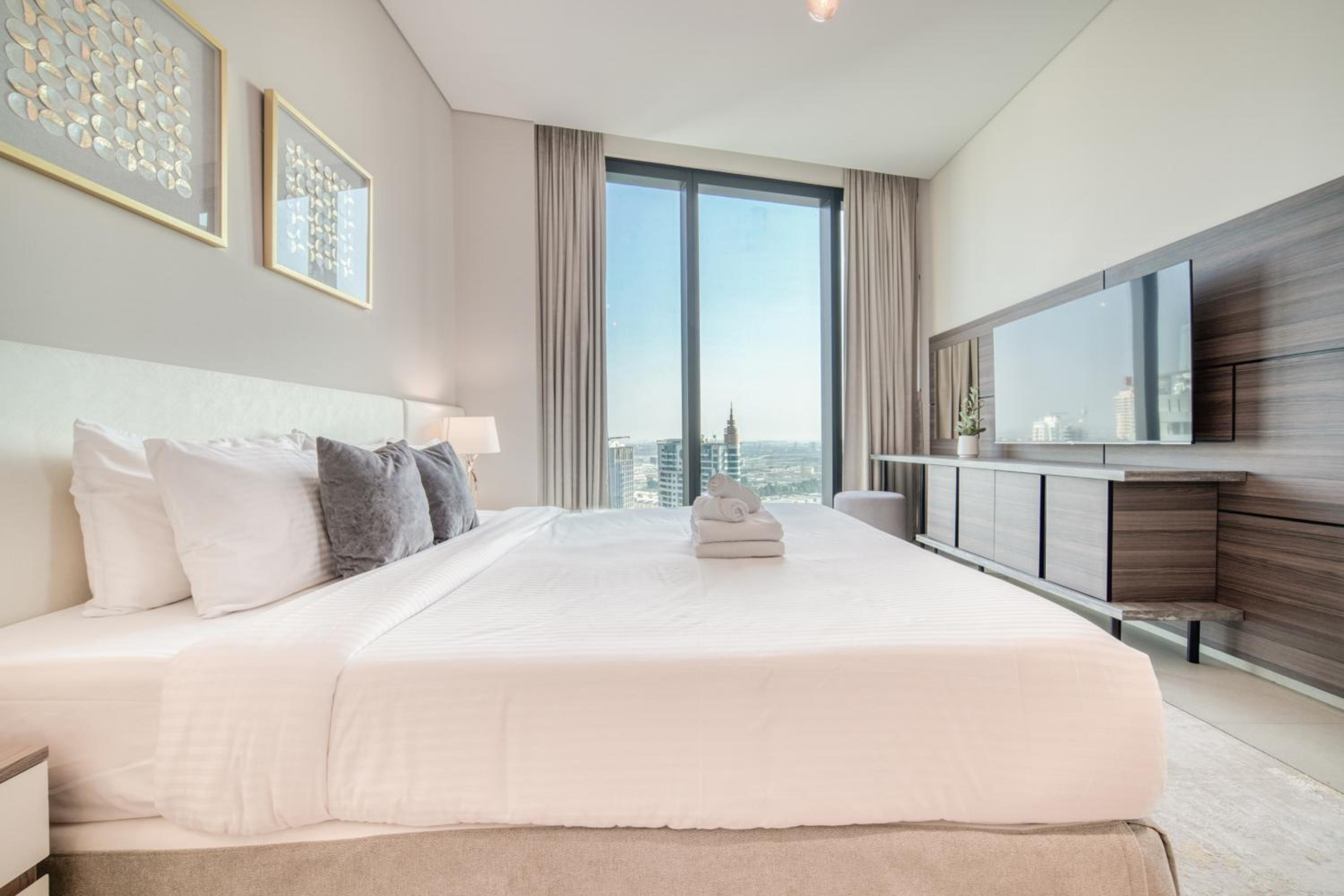 Address JBR Marina Views, Address Beach Resort Residence, Dubai Marina - Mint Stay