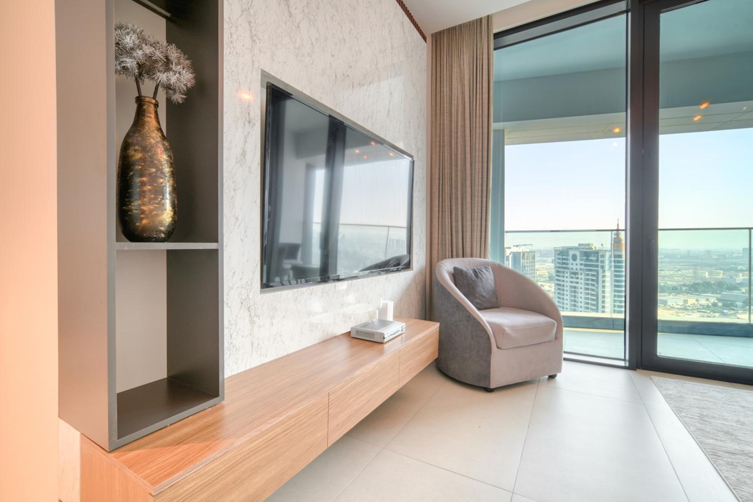 Address JBR Marina Views, Address Beach Resort Residence, Dubai Marina - Mint Stay