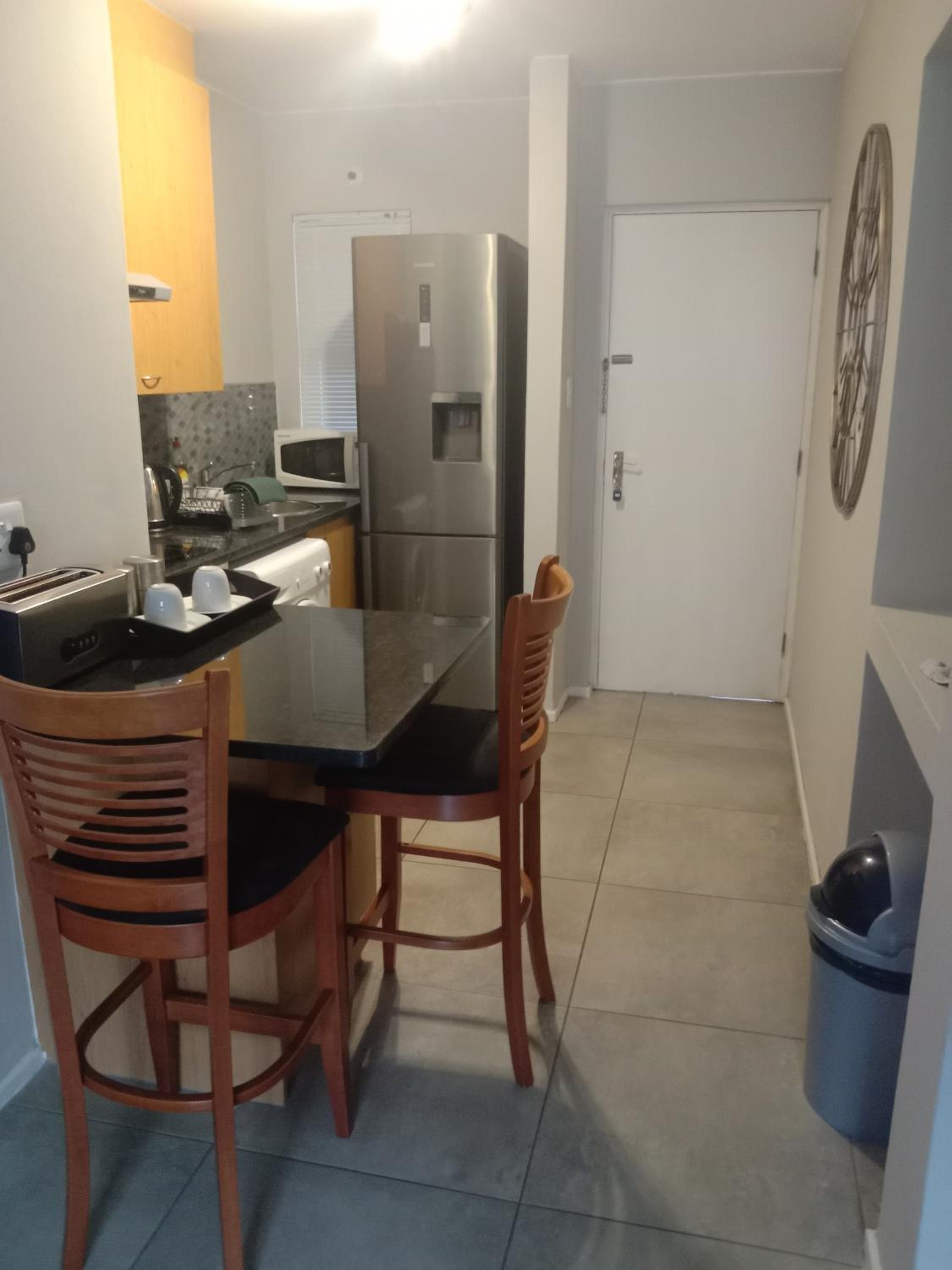 Bachelor apartment in Brynston