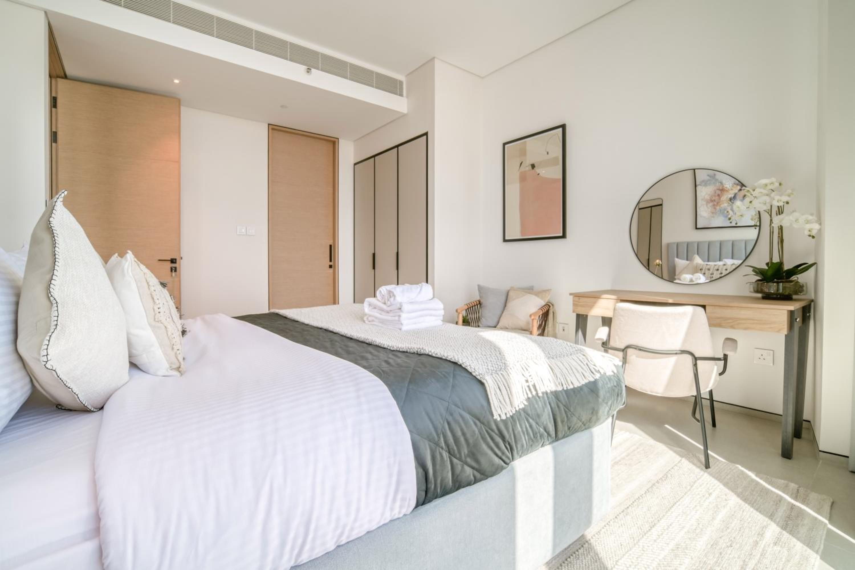 Address JBR Marina Views, Address Beach Resort Residence, Dubai Marina - Mint Stay