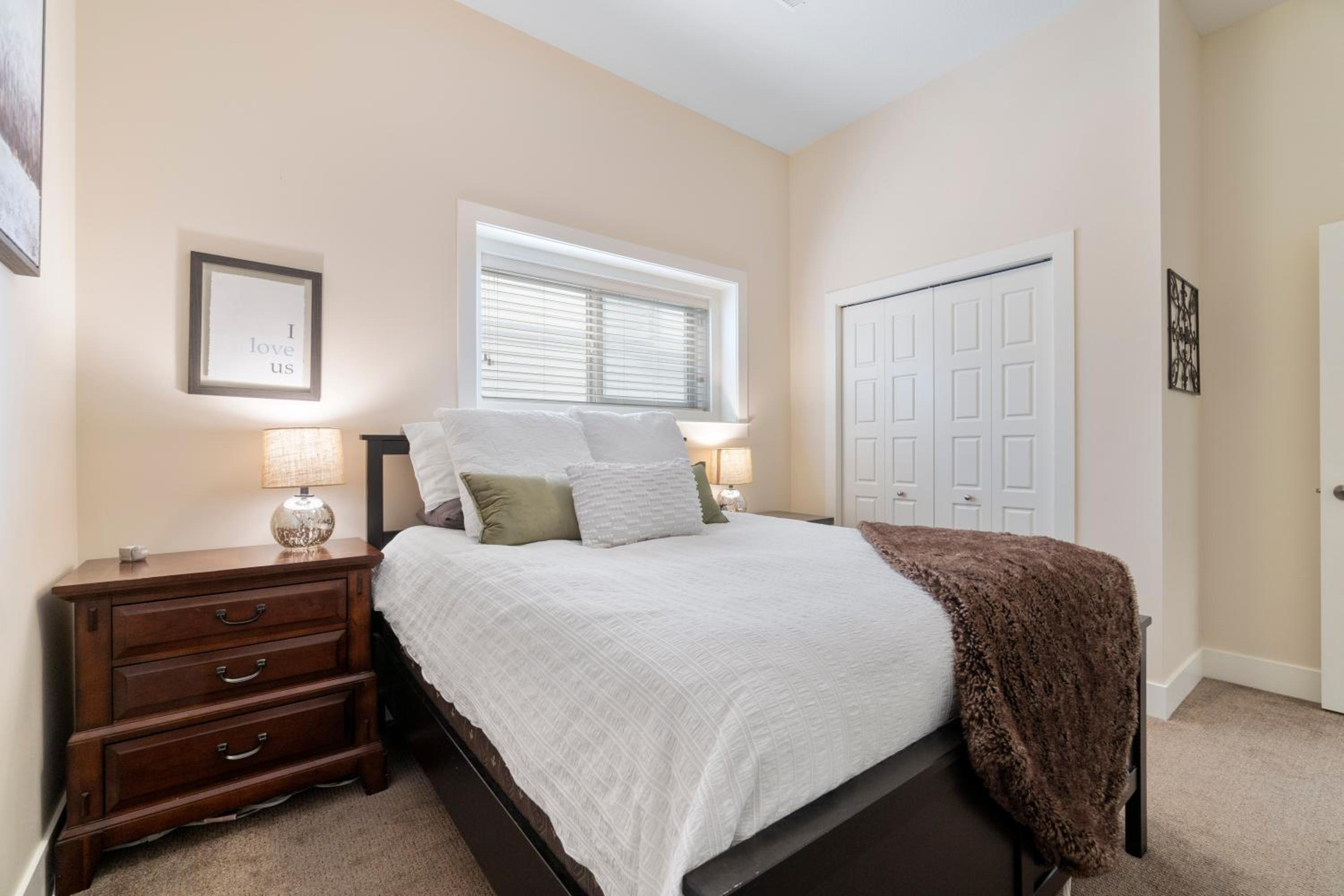 Stunning 5 bed house on Silver Star mountain