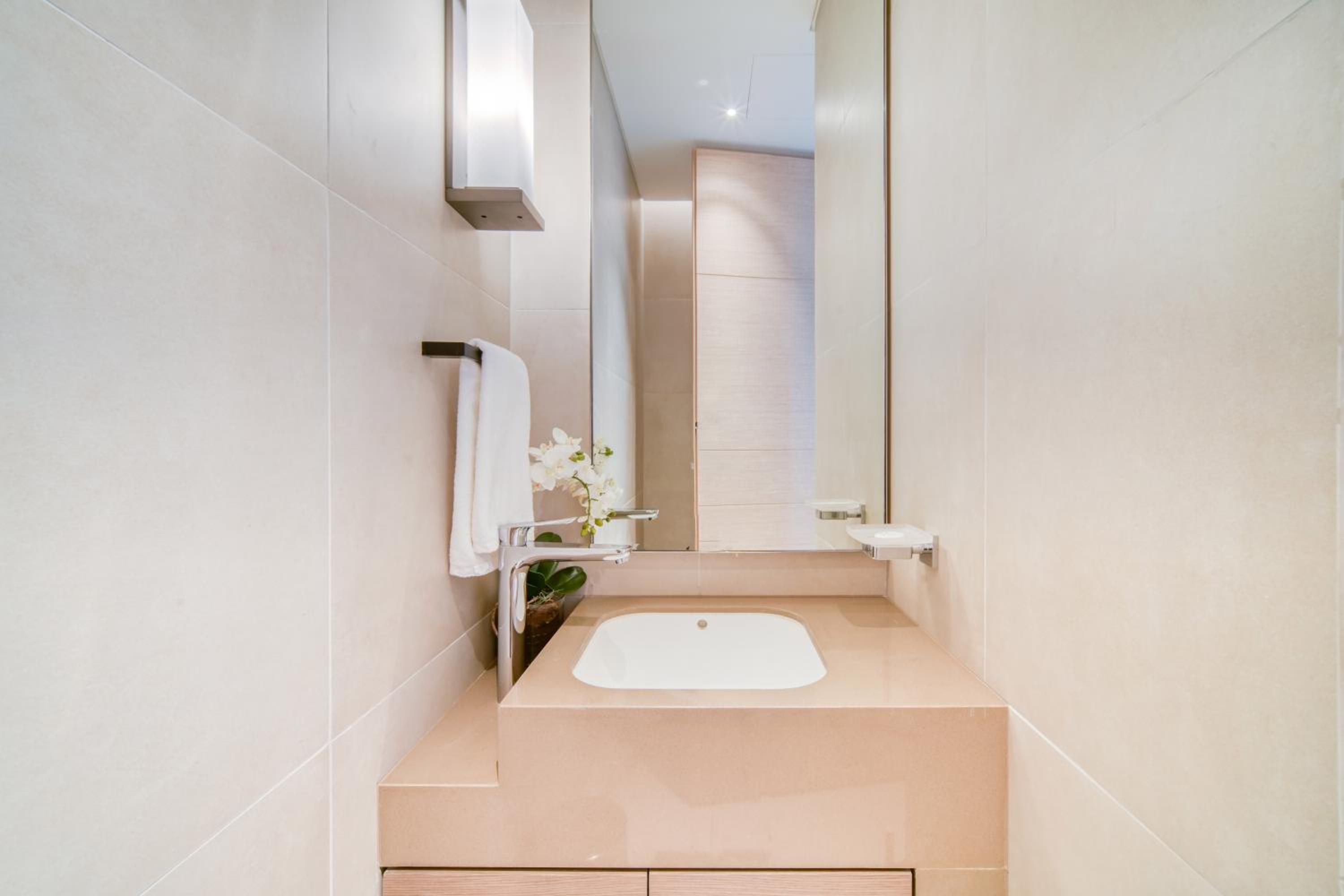 Address JBR Marina Views, Address Beach Resort Residence, Dubai Marina - Mint Stay