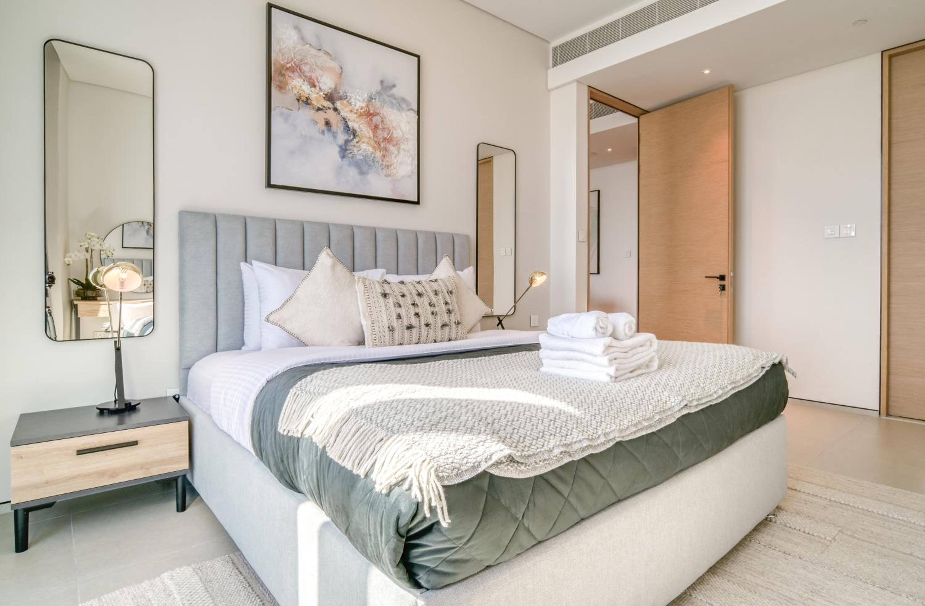 Address JBR Marina Views, Address Beach Resort Residence, Dubai Marina - Mint Stay