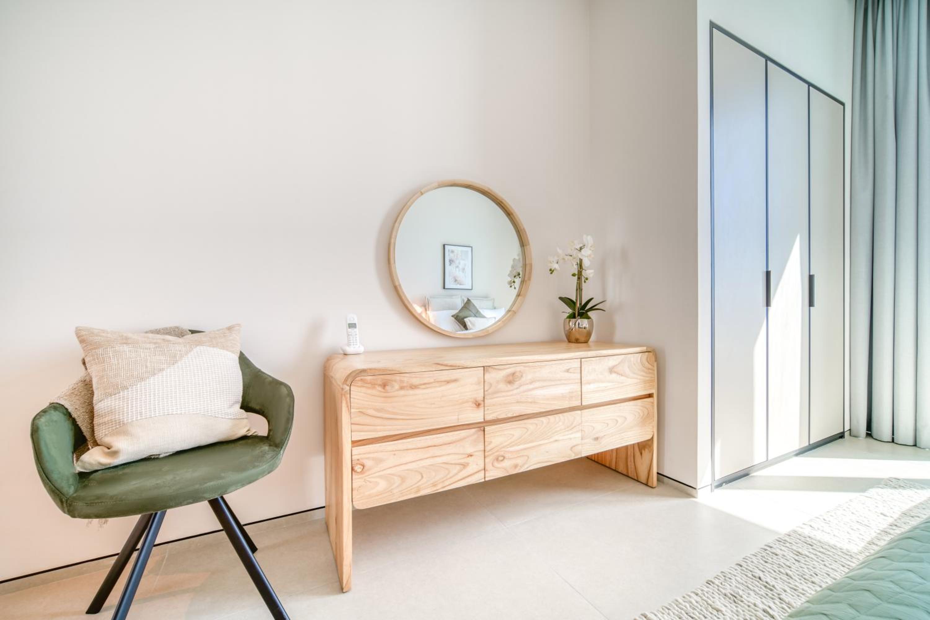 Address JBR Marina Views, Address Beach Resort Residence, Dubai Marina - Mint Stay