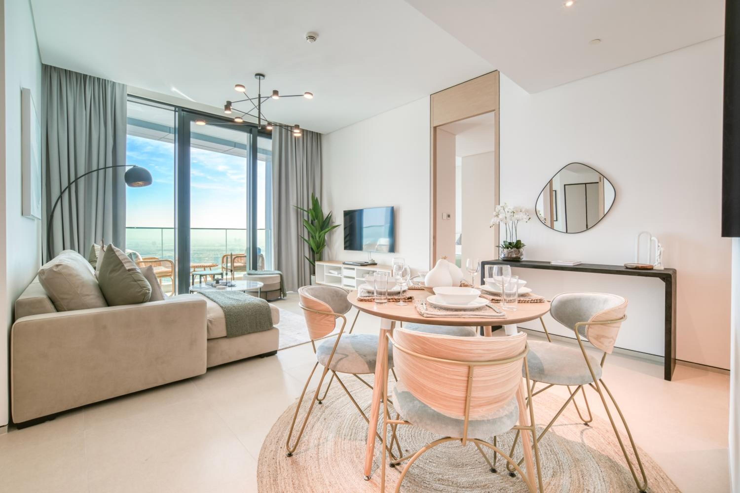 Address JBR Marina Views, Address Beach Resort Residence, Dubai Marina - Mint Stay