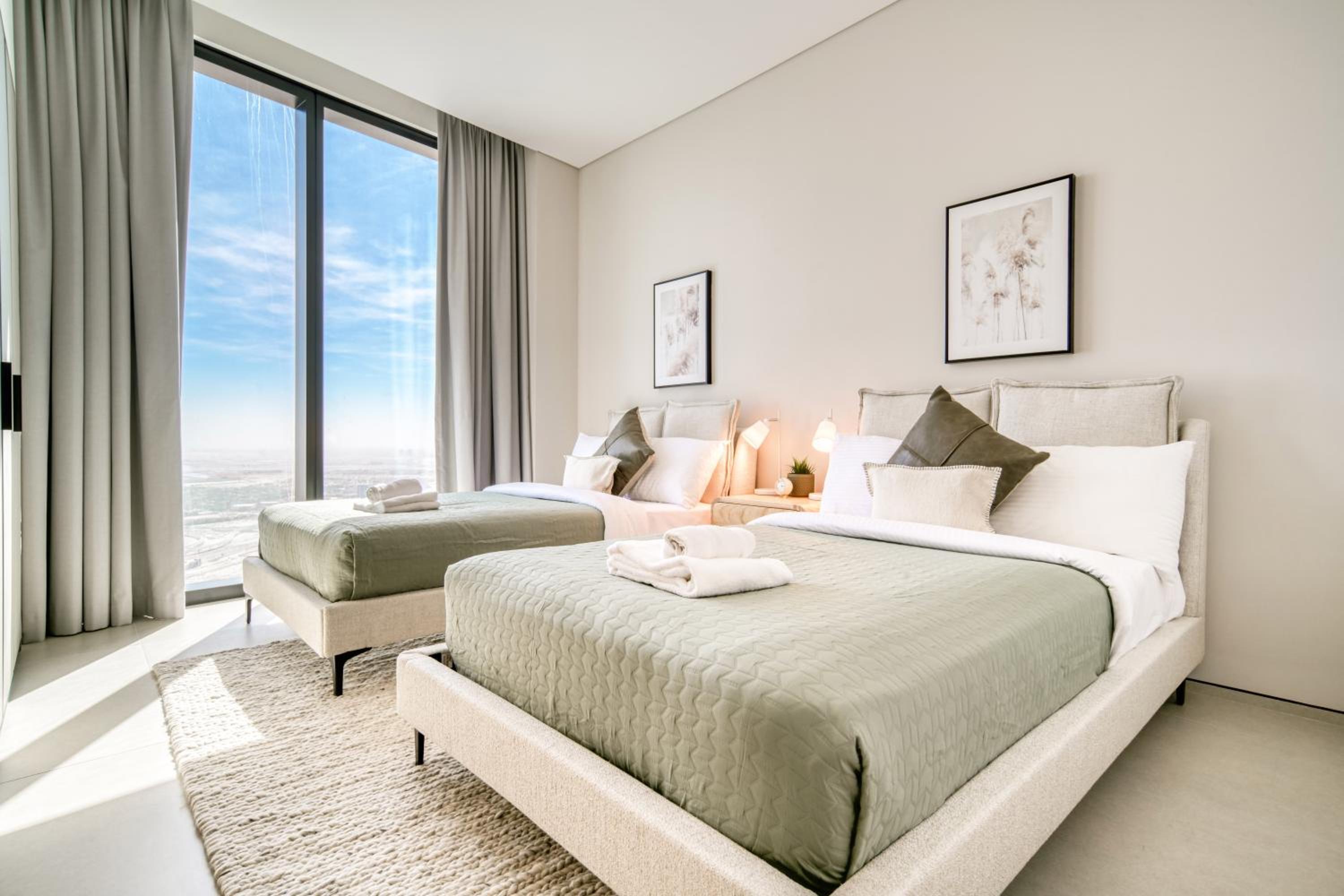Address JBR Marina Views, Address Beach Resort Residence, Dubai Marina - Mint Stay