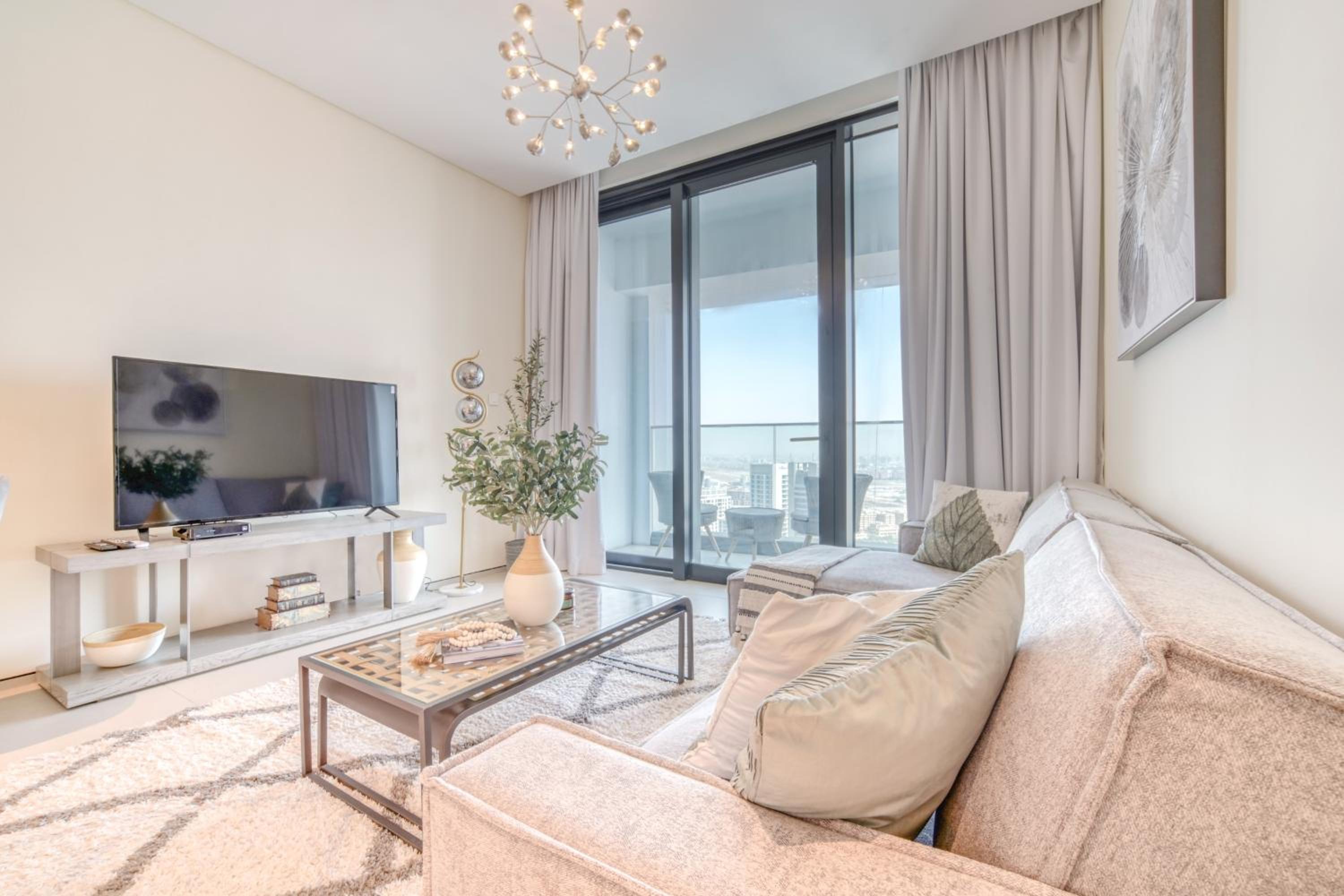 Address JBR Marina Views, Address Beach Resort Residence, Dubai Marina - Mint Stay