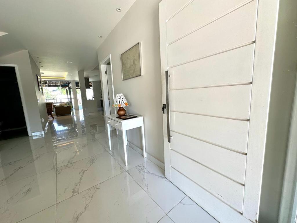 Charmosa casa perto da praia
