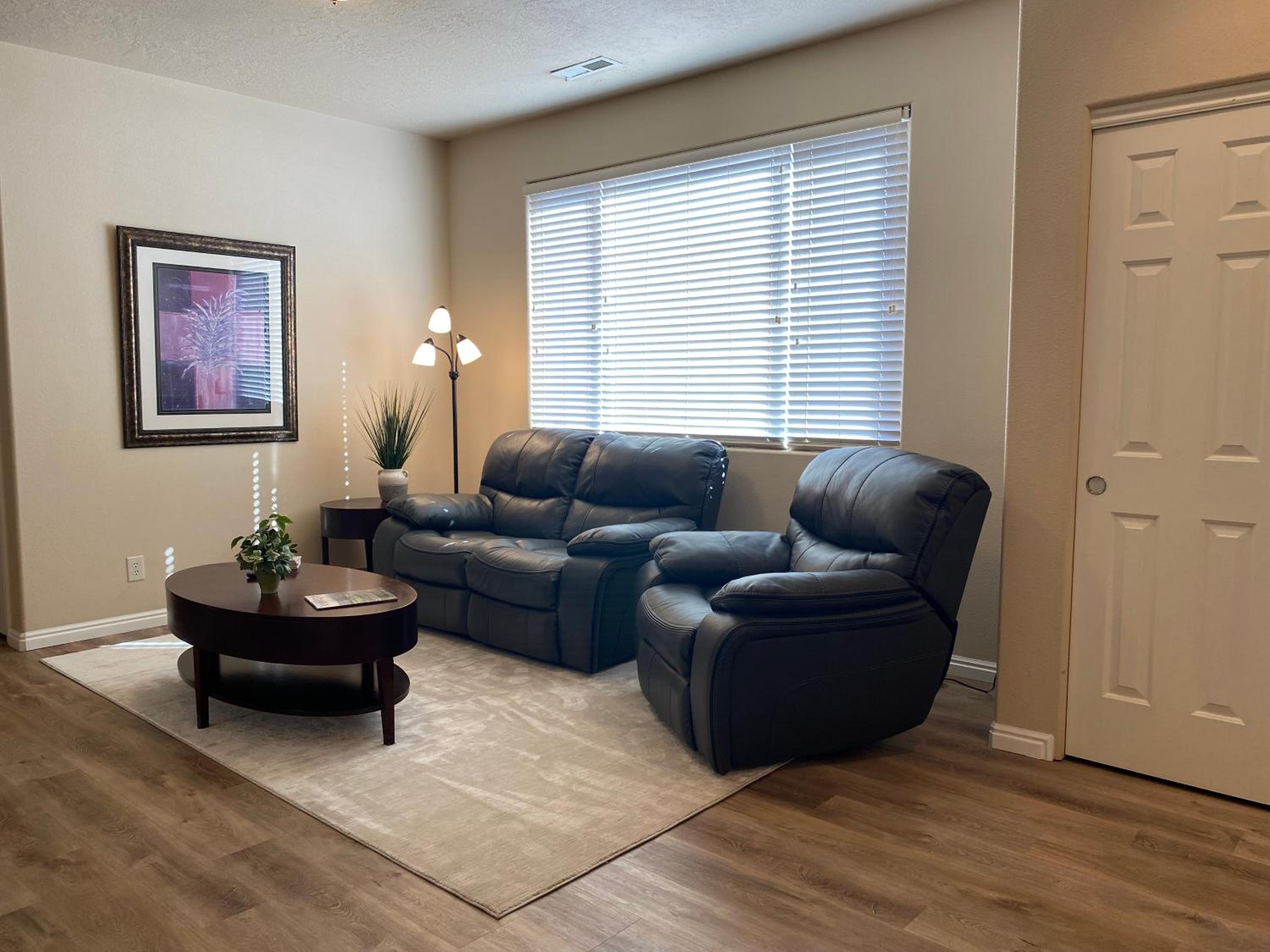 Mesquite Vacations - Luxurious Condo at the Springs by Cool Properties - Property Image 3