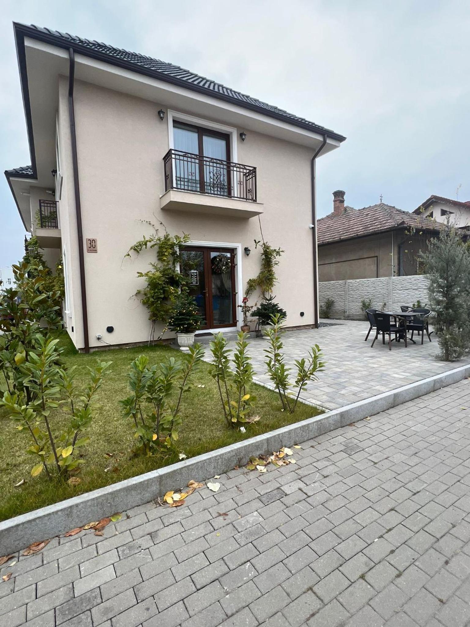 Apartament HERA