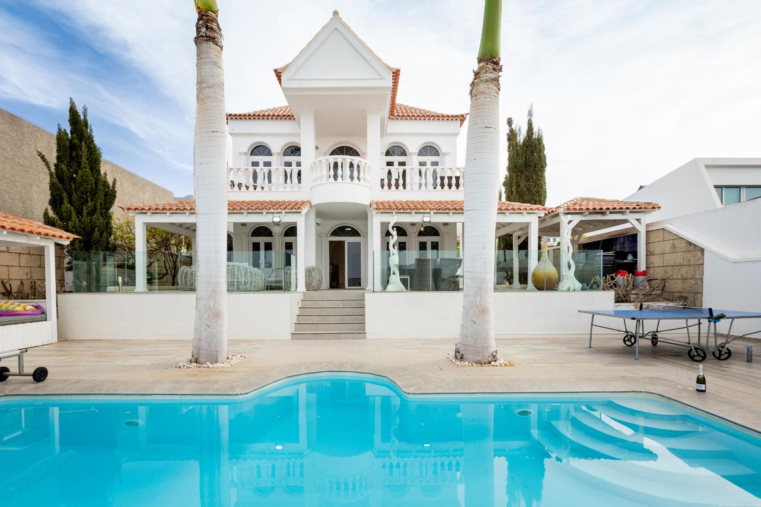 VILLA OCEAN PALM, HEATED Pool! view 2