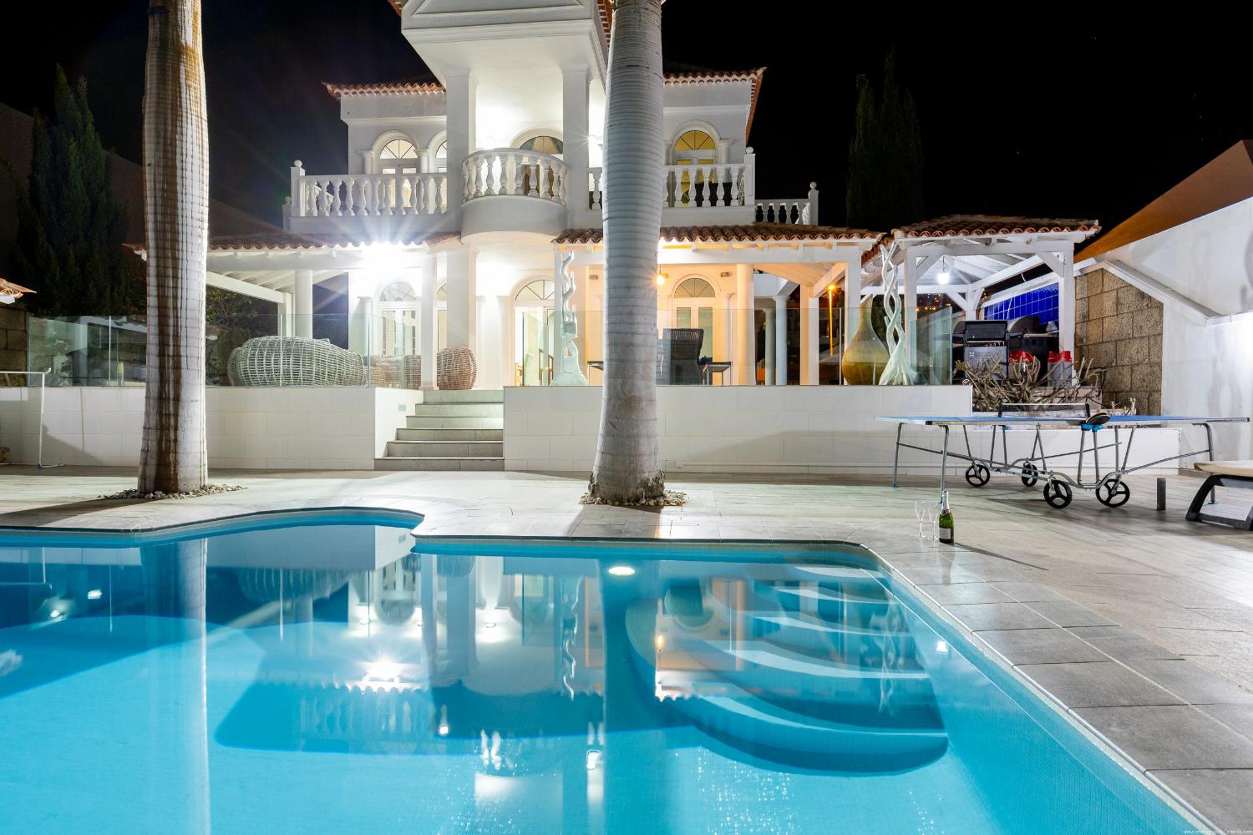 VILLA OCEAN PALM, HEATED Pool! view 3