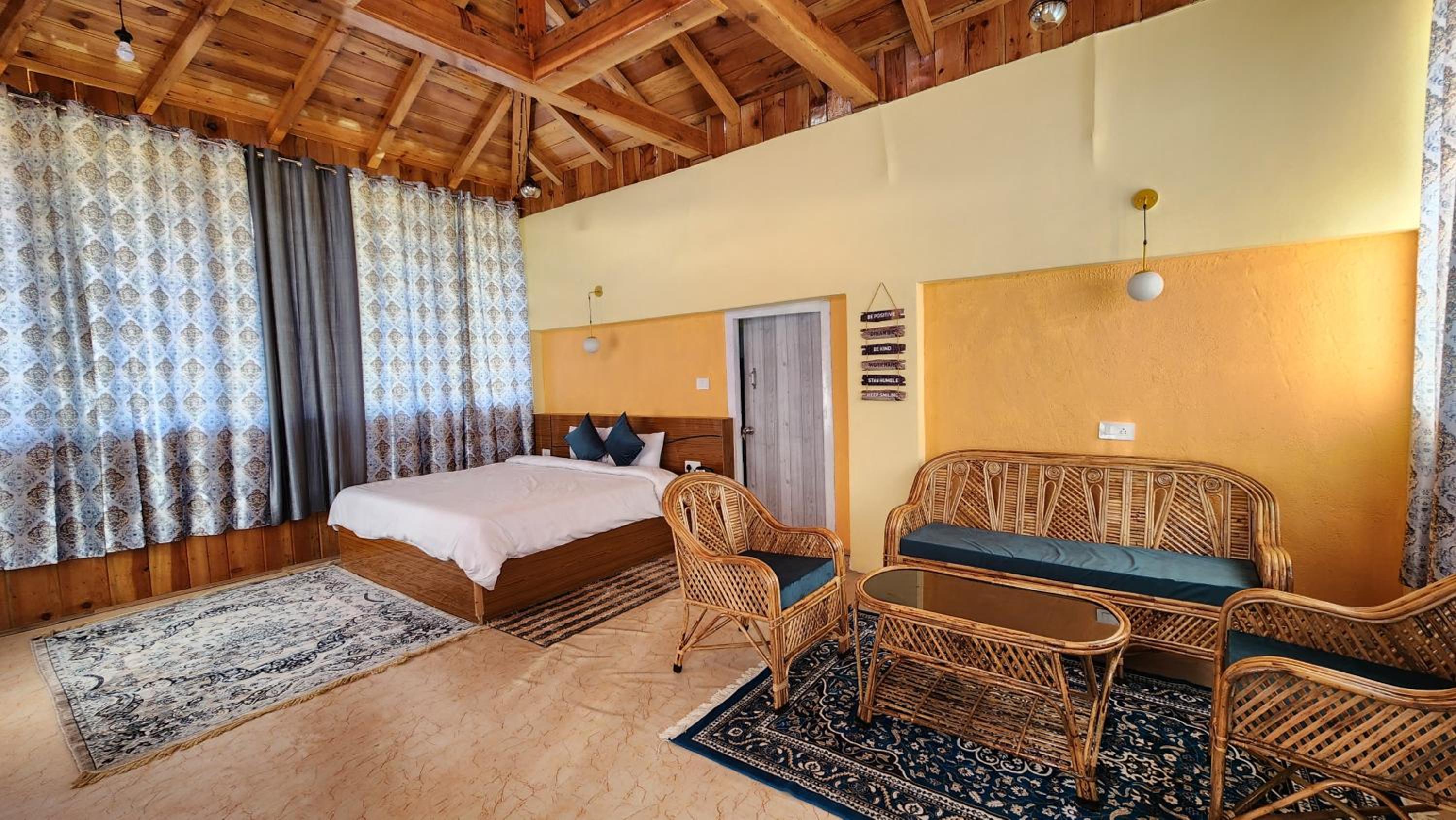 Neelkanth Retreat Mukteshwar