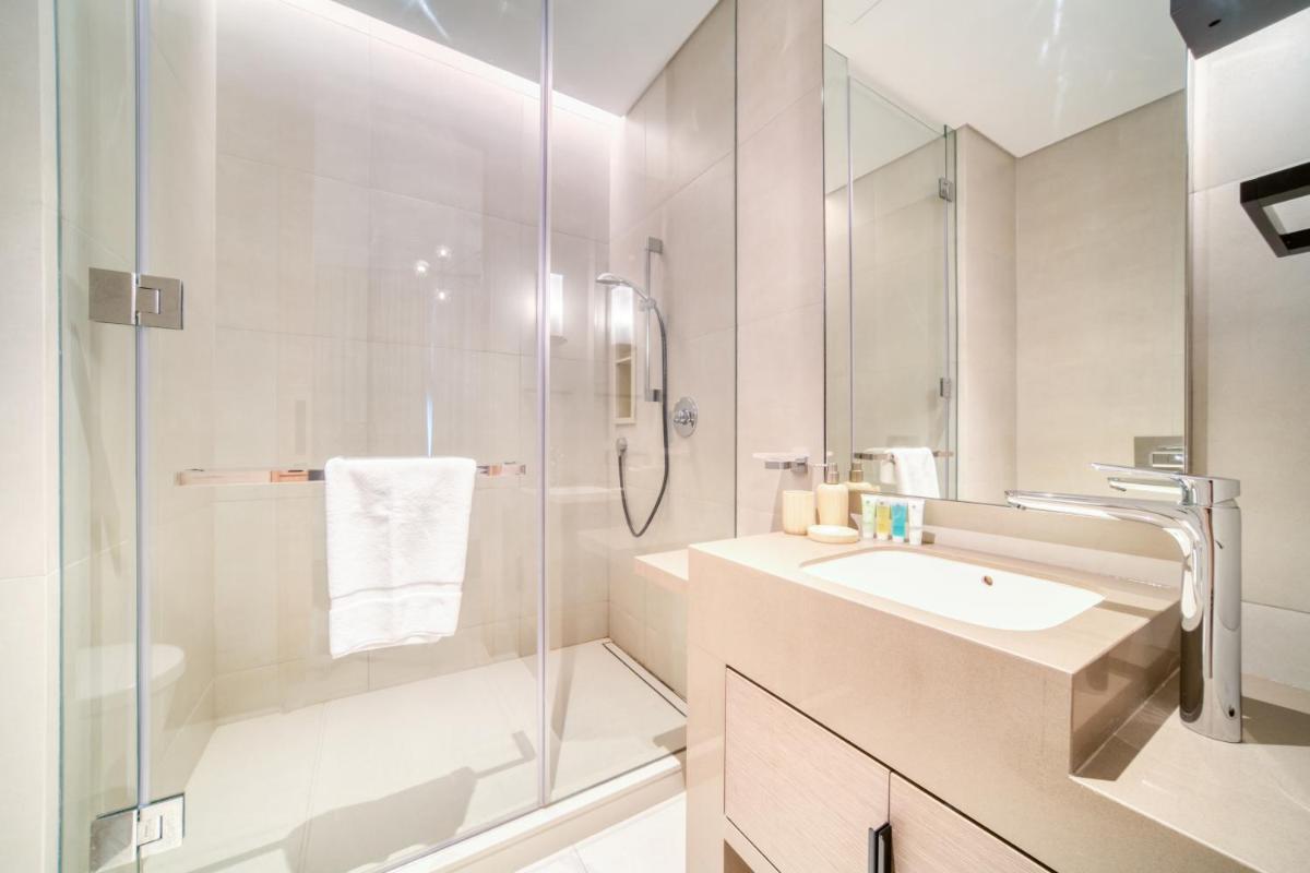 Address JBR Sea View, Jumeirah Beach Residence, Dubai Marina - Mint Stay