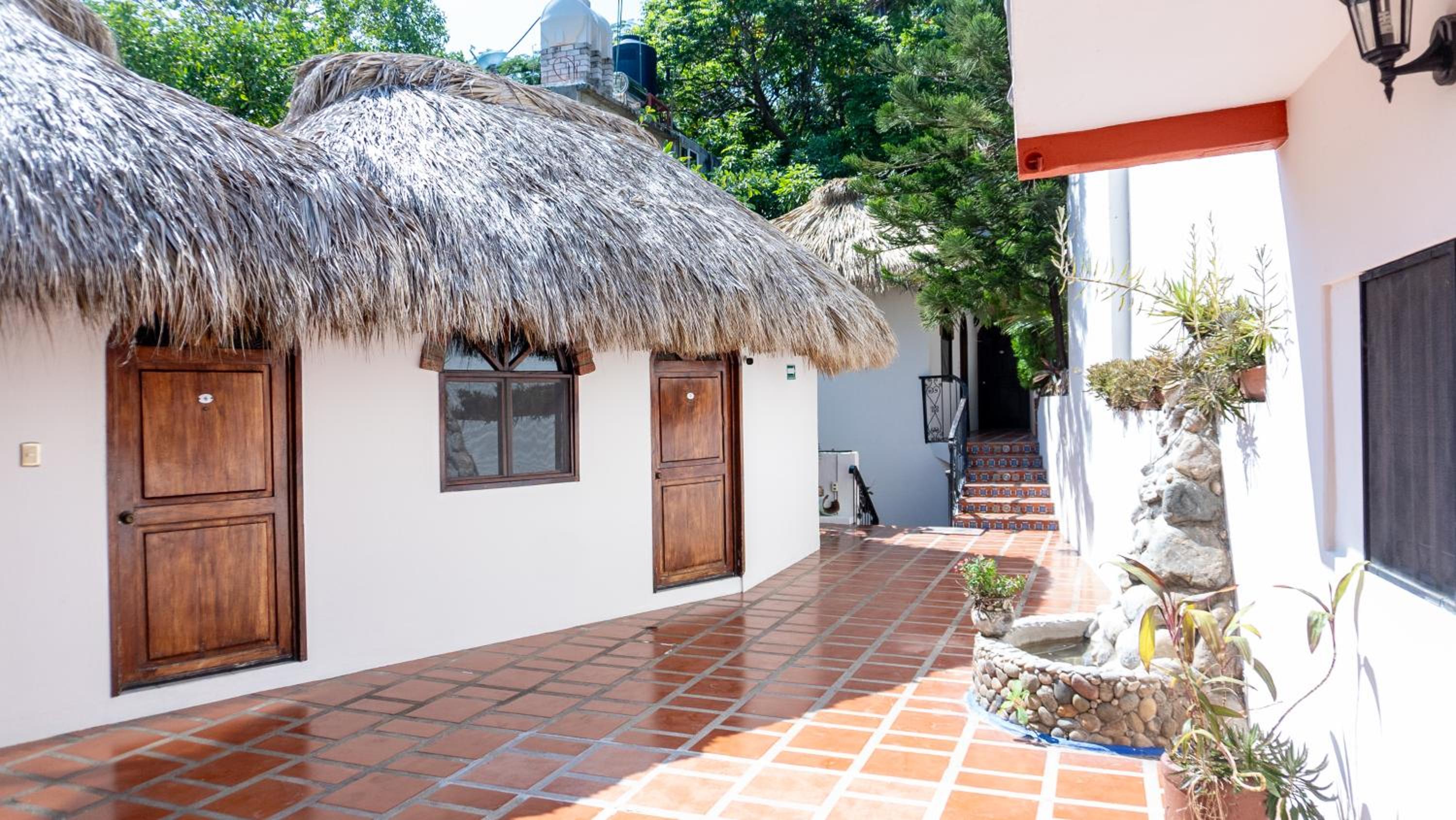 Hotel Esencia Puerto Escondido - Image 1