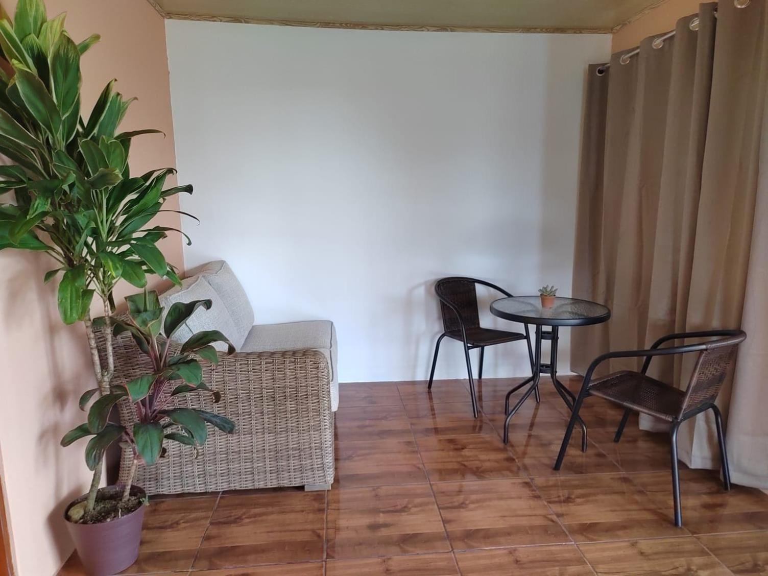 La Fortuna Living - Room