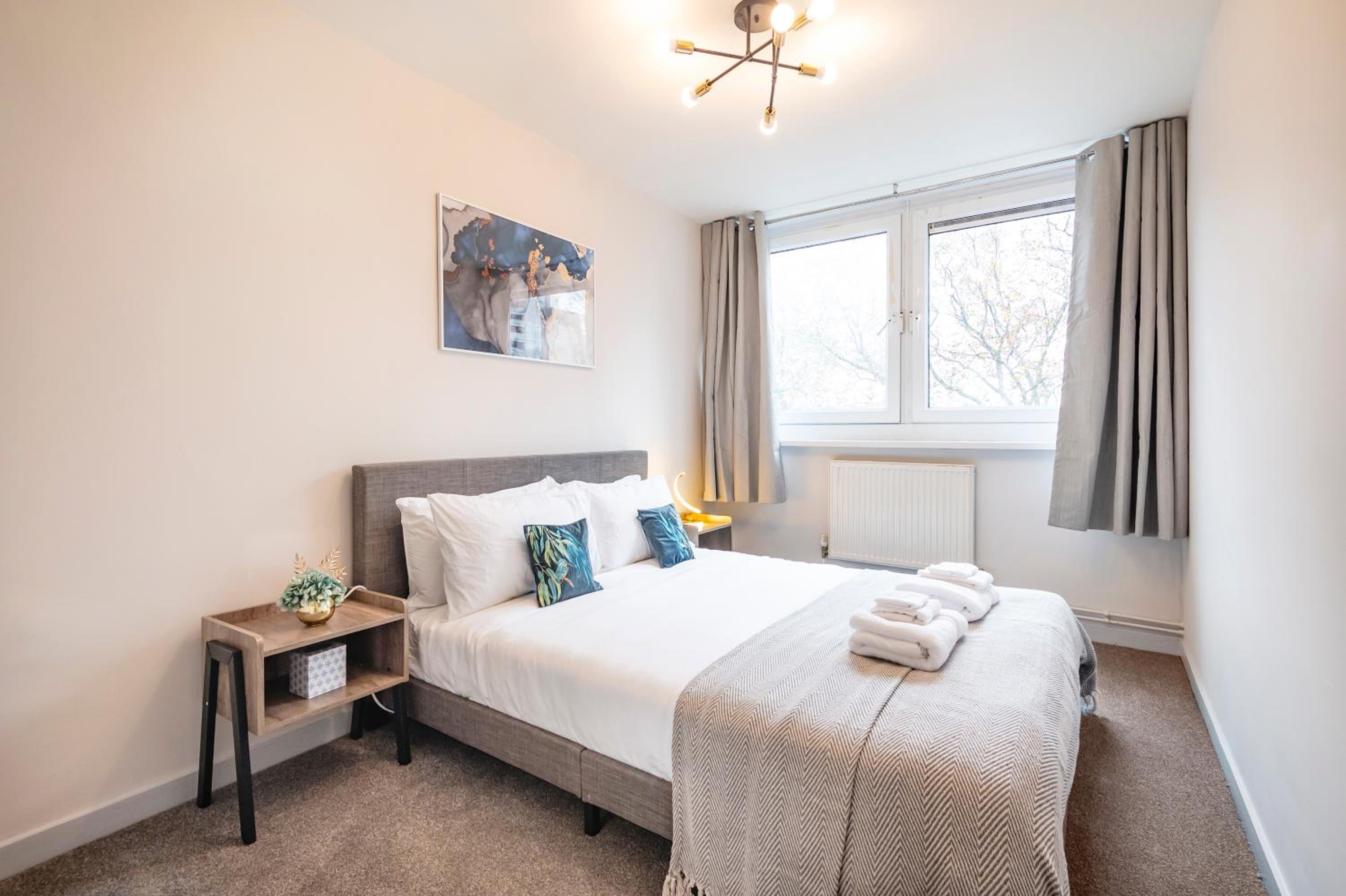 Lovely 4 bedroom flat in Wandsworth- London