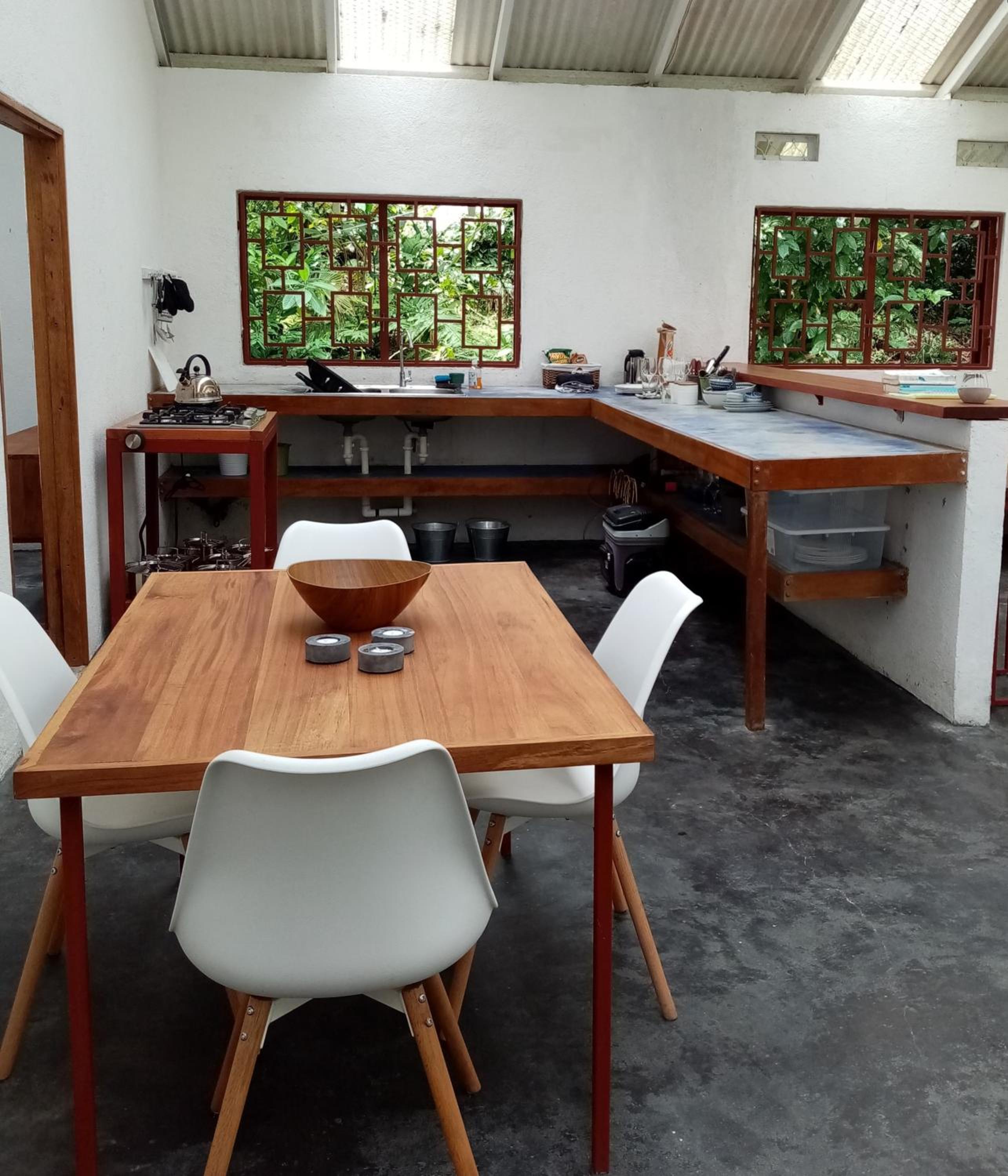 Casa Bolita