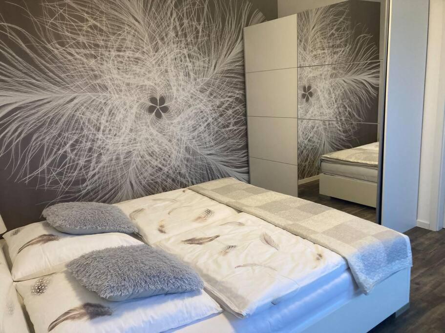Ferienwohnung am Jenneberg mit KölnBonn- Ausblick