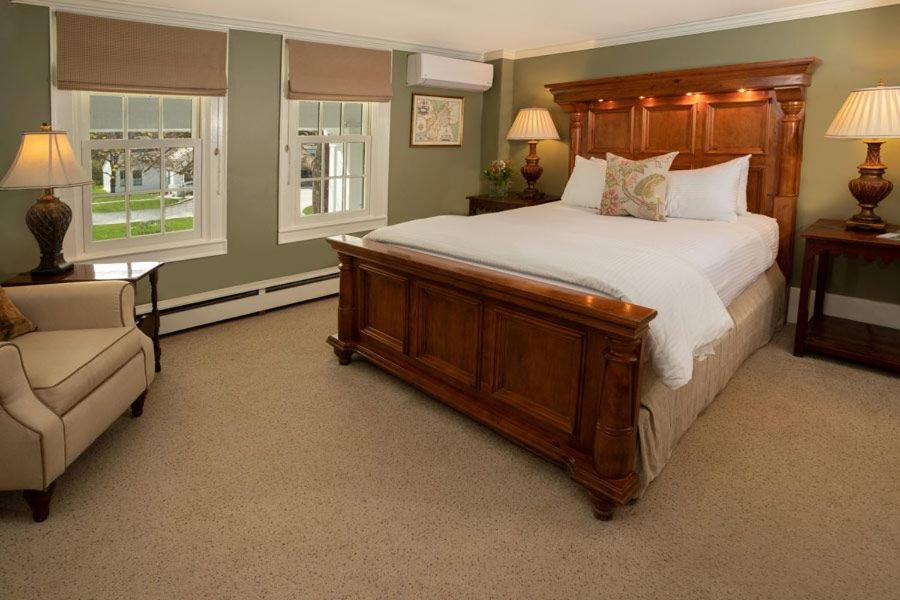 The Dorset Inn