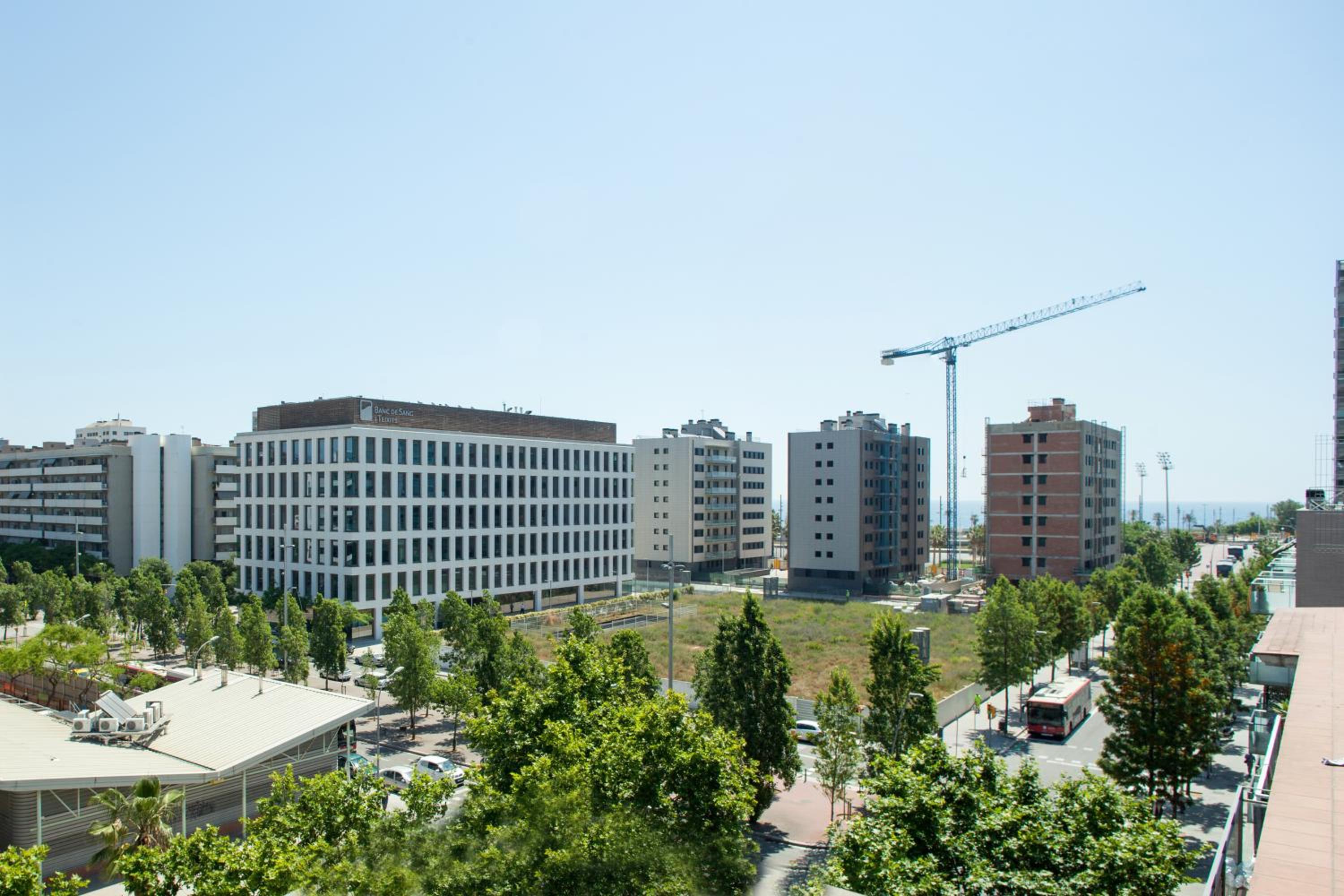 Feelathome Poblenou Beach Apartments