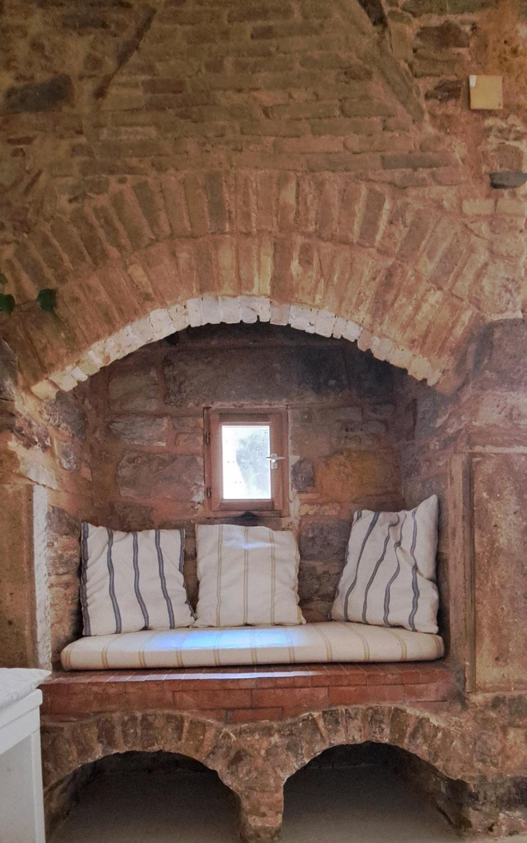 THE GARDEN OF CHIOS photo 4