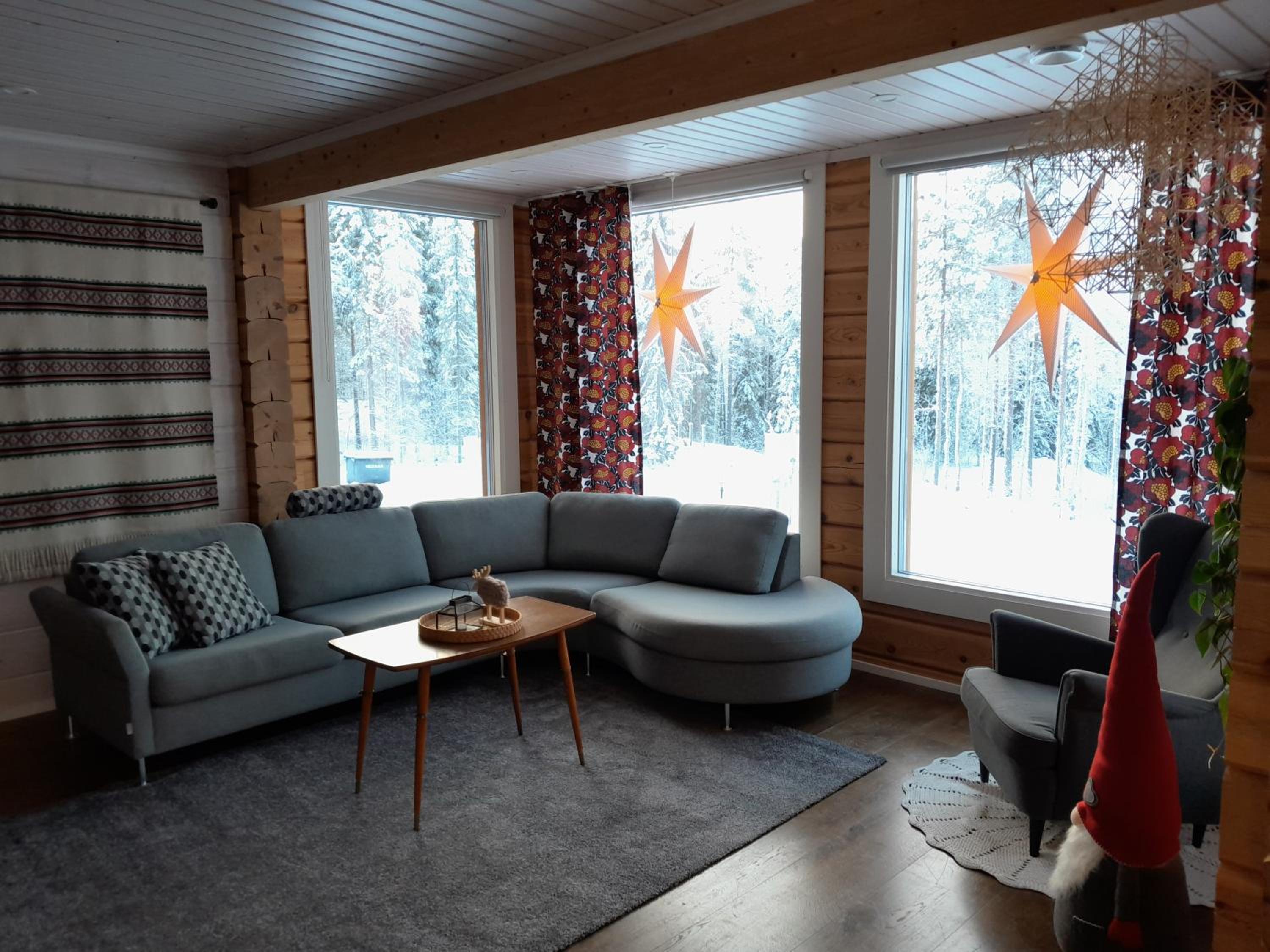 Christmas Log Cabin
