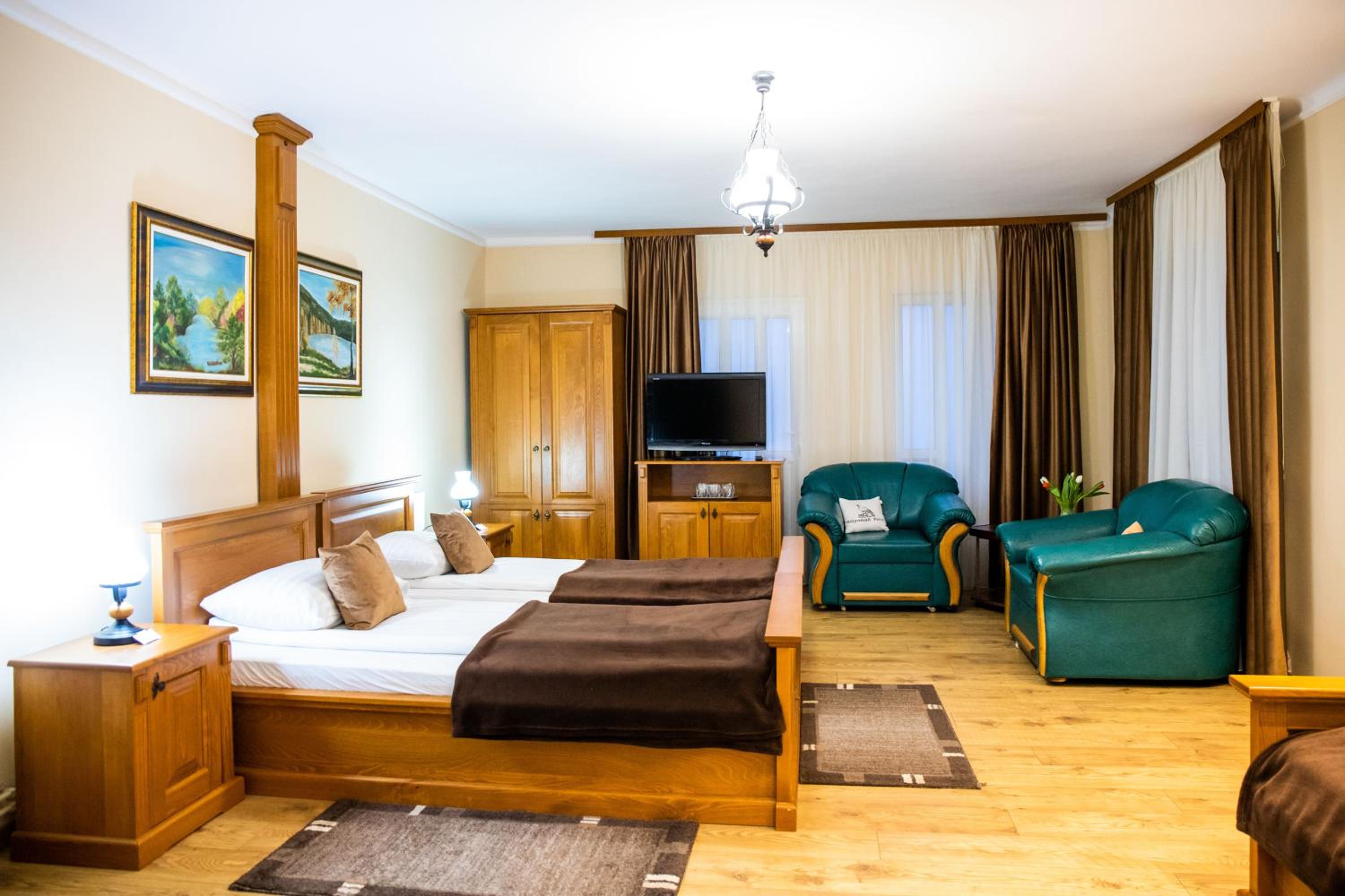 Pension Sólyomkő