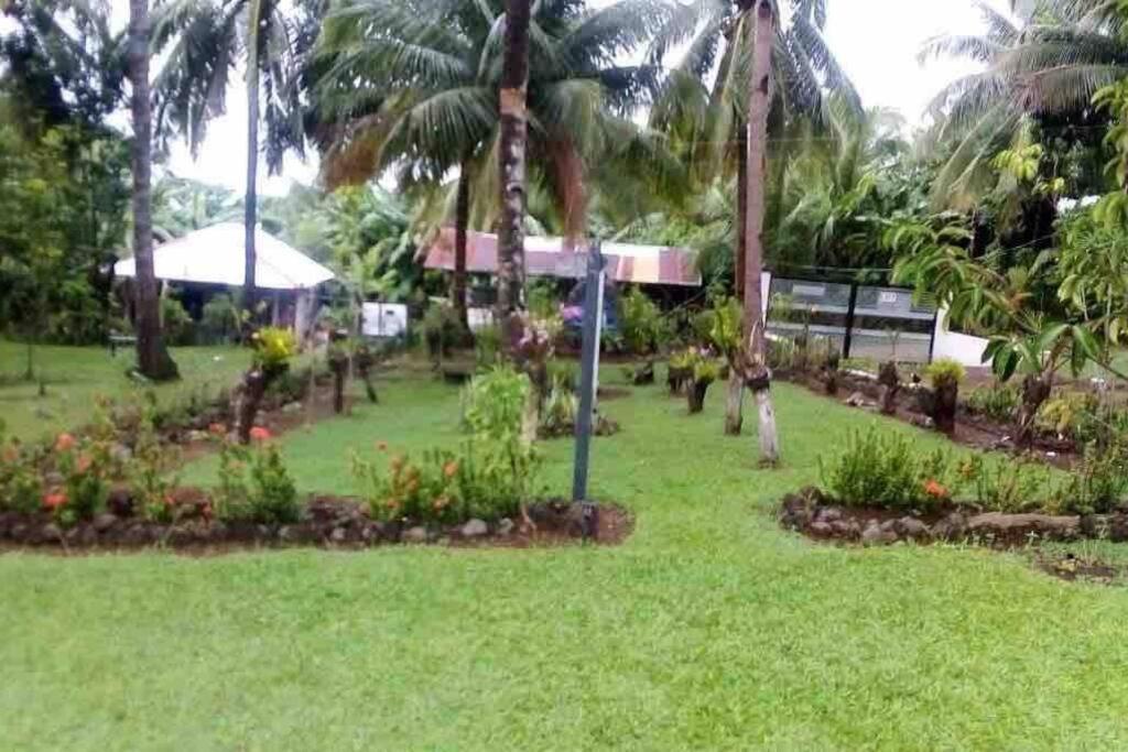 Taylors Plantacion Resort- Bungalow Villa view 4