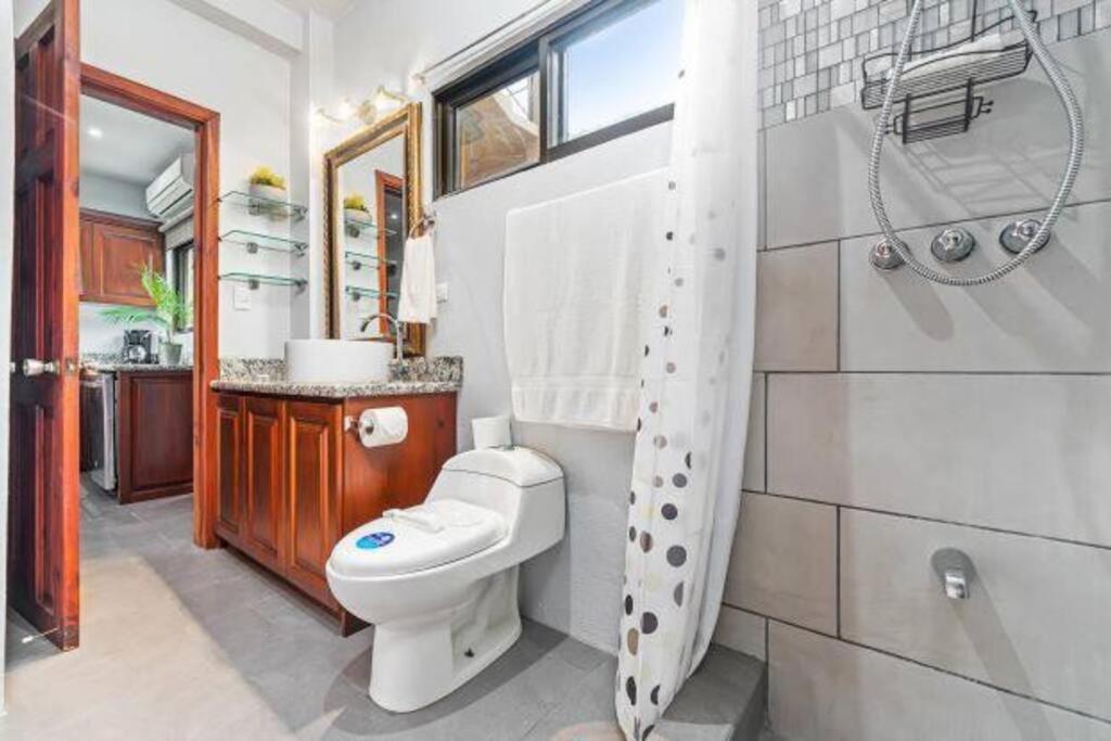 Magical 1 Bedroom Condo with Ocean View & Pool