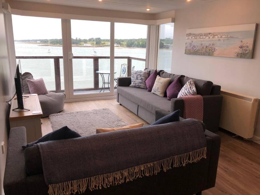 Menai View, an apartment with amazing sea views view 3
