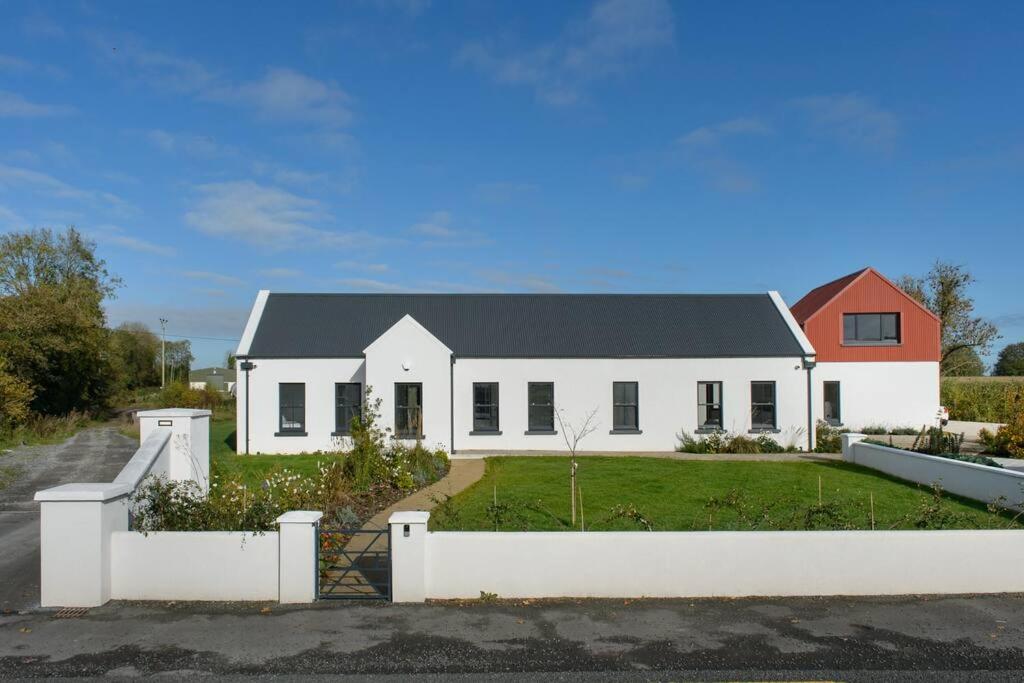 Red Sheds Villa Portarlington