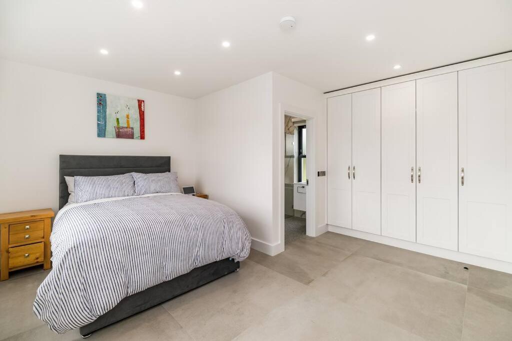 Red Sheds Villa Portarlington