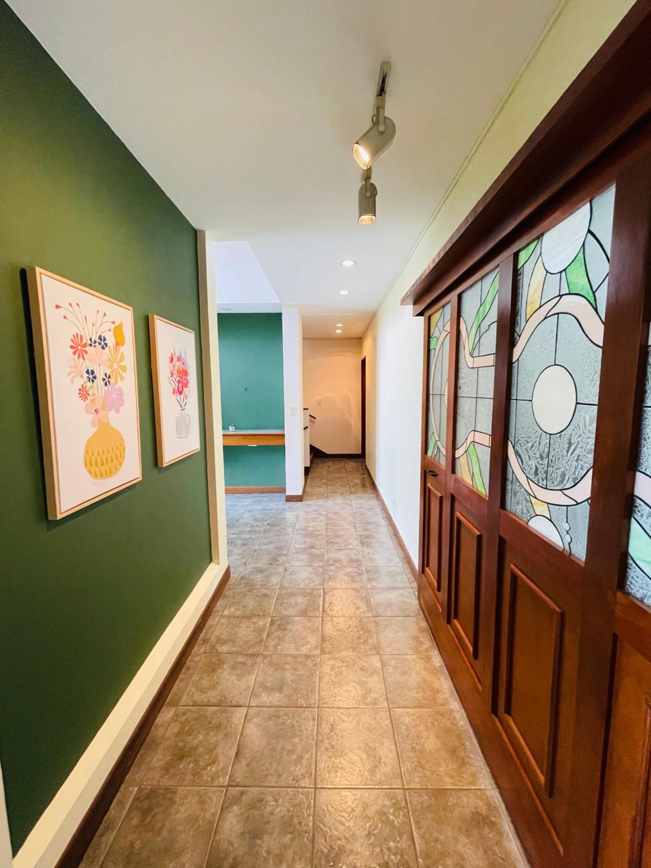 The Rainier Bed & Breakfast 5